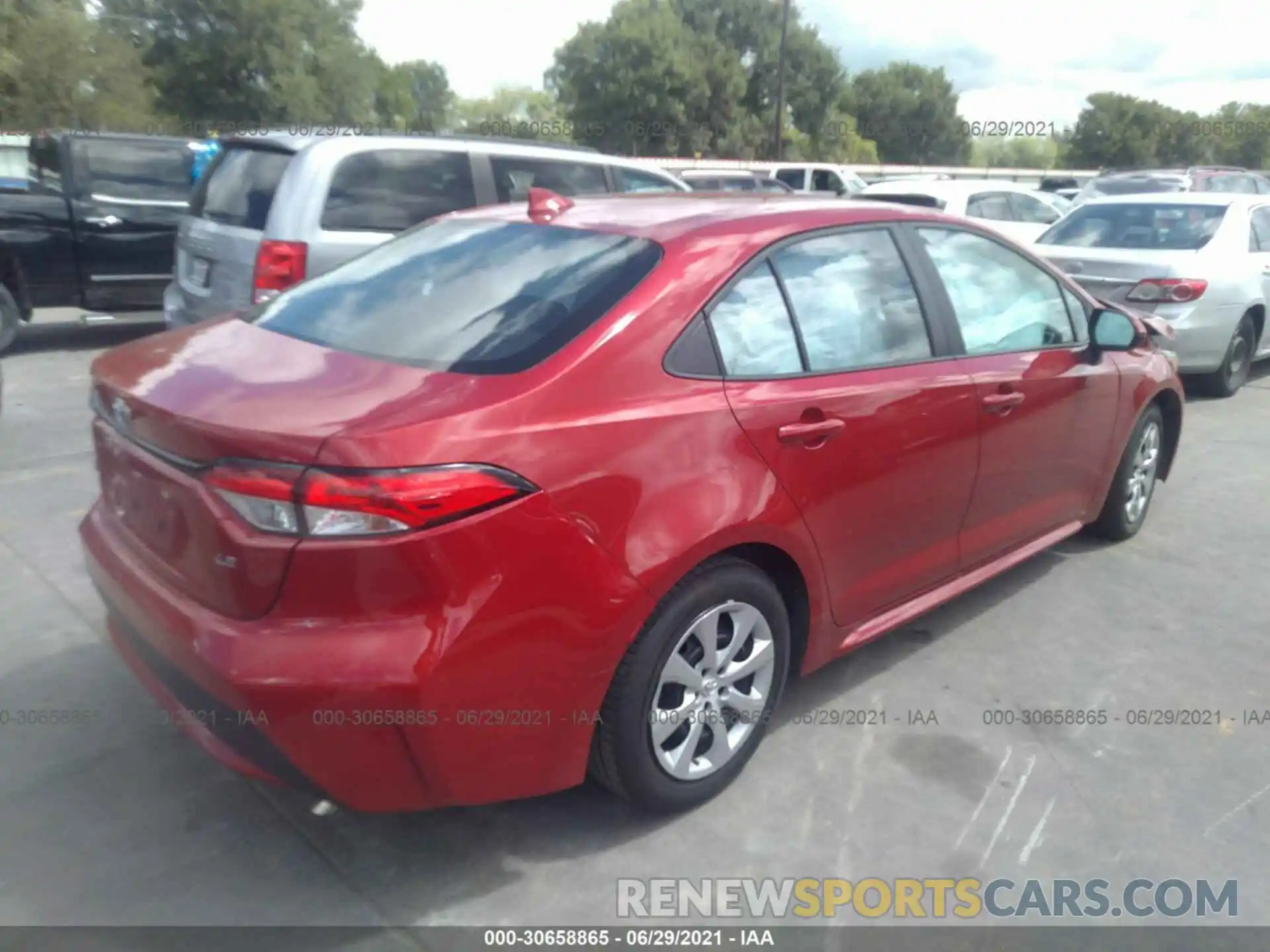 4 Photograph of a damaged car 5YFEPMAE3MP182887 TOYOTA COROLLA 2021