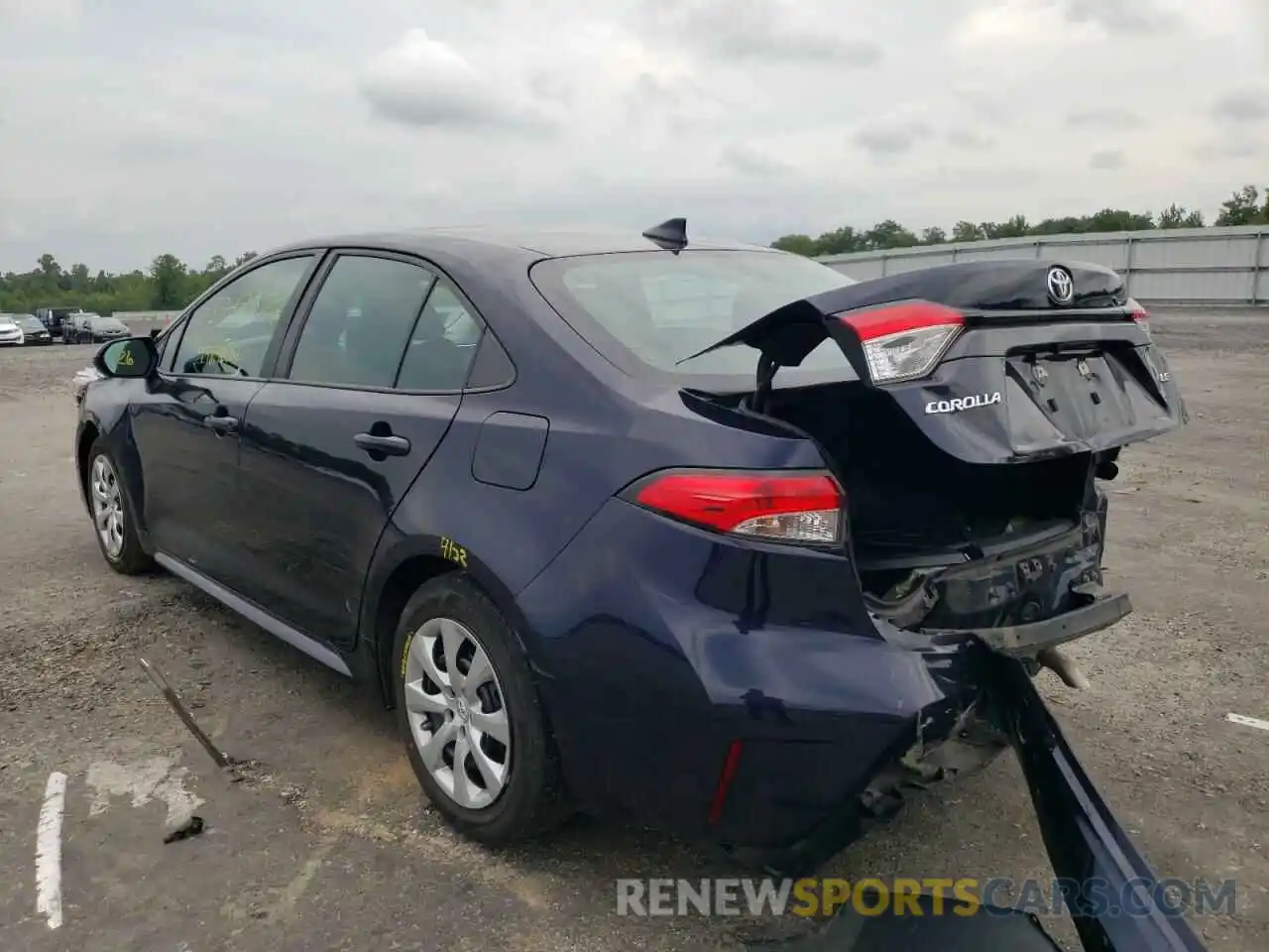 3 Photograph of a damaged car 5YFEPMAE3MP183781 TOYOTA COROLLA 2021