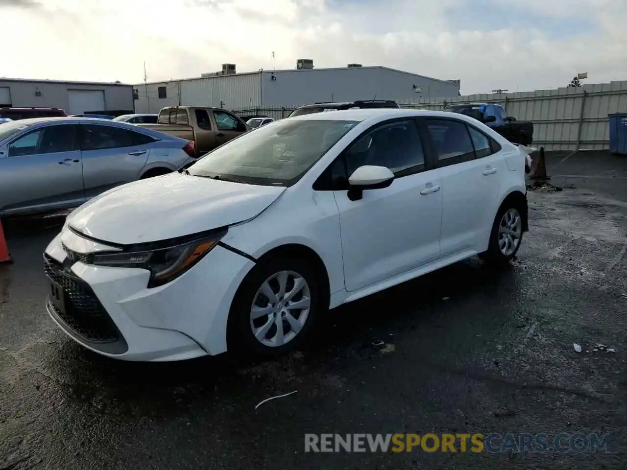 1 Photograph of a damaged car 5YFEPMAE3MP184476 TOYOTA COROLLA 2021