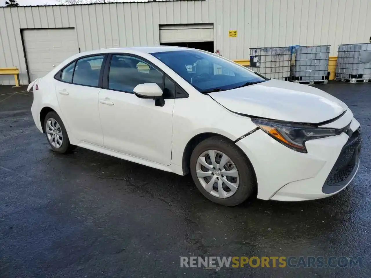 4 Photograph of a damaged car 5YFEPMAE3MP184476 TOYOTA COROLLA 2021