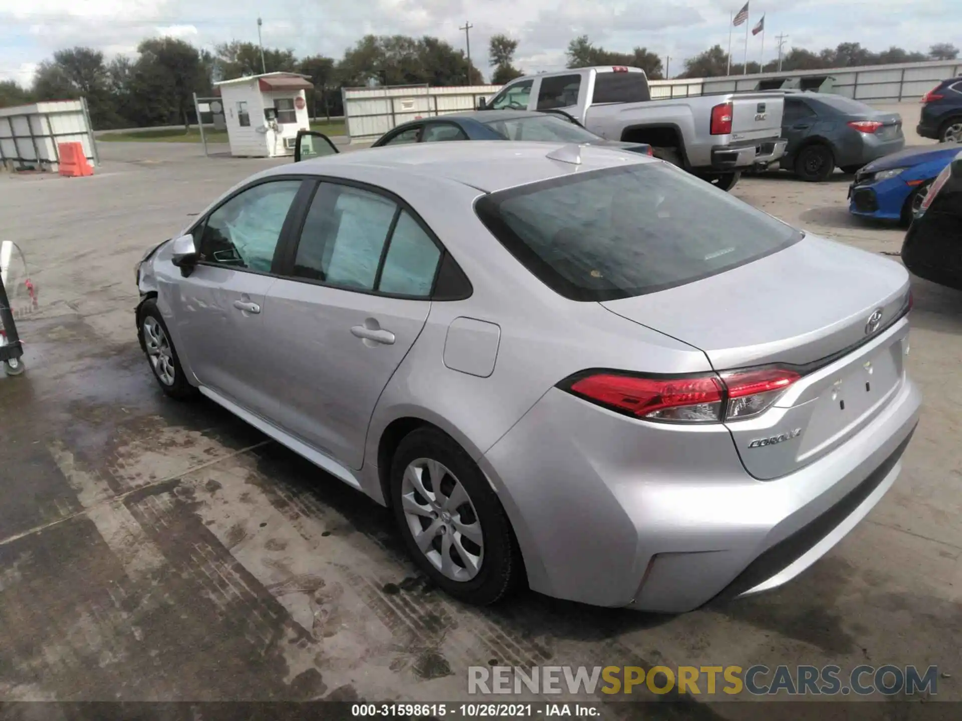 3 Photograph of a damaged car 5YFEPMAE3MP185580 TOYOTA COROLLA 2021