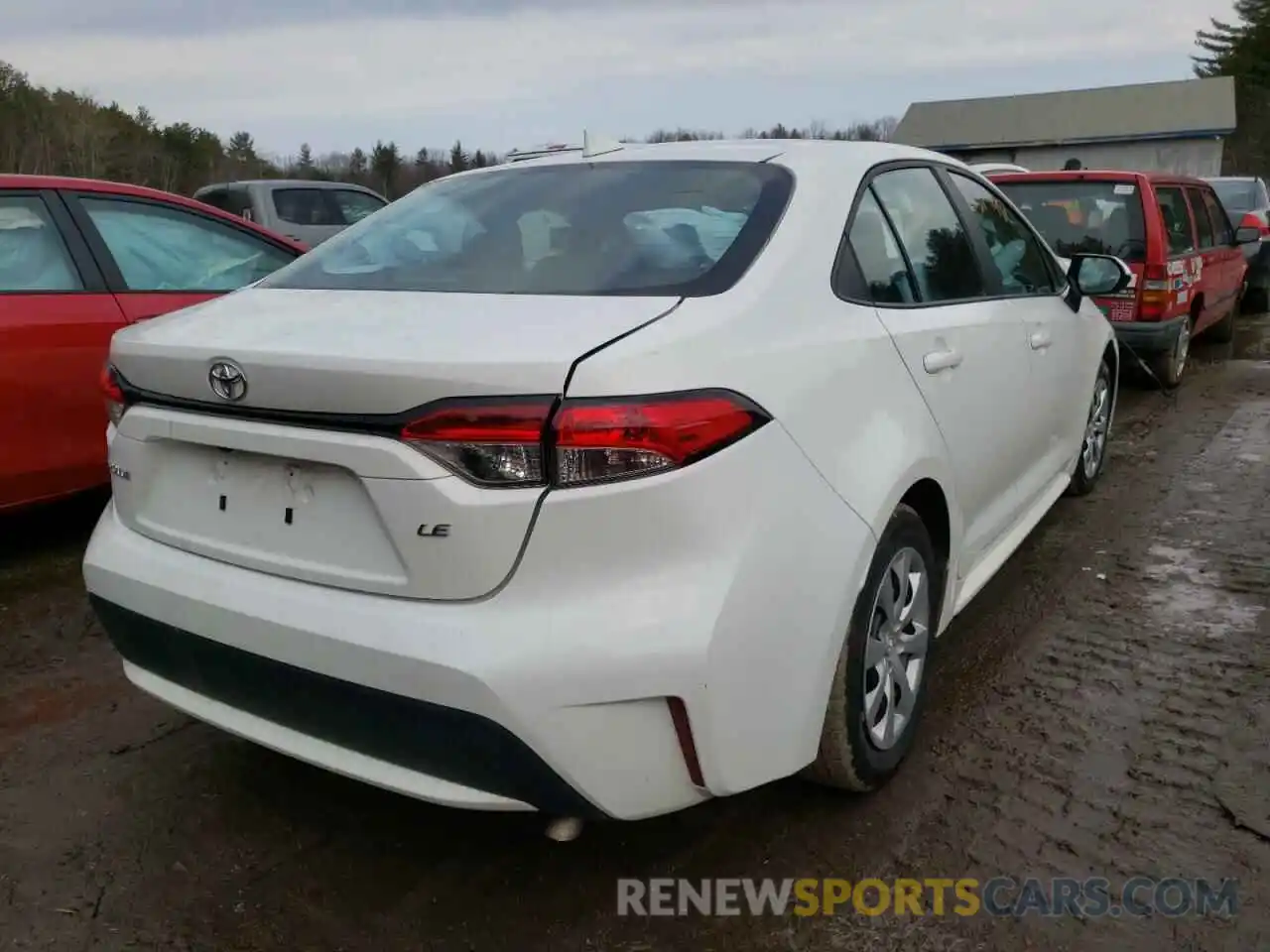 4 Photograph of a damaged car 5YFEPMAE3MP185742 TOYOTA COROLLA 2021