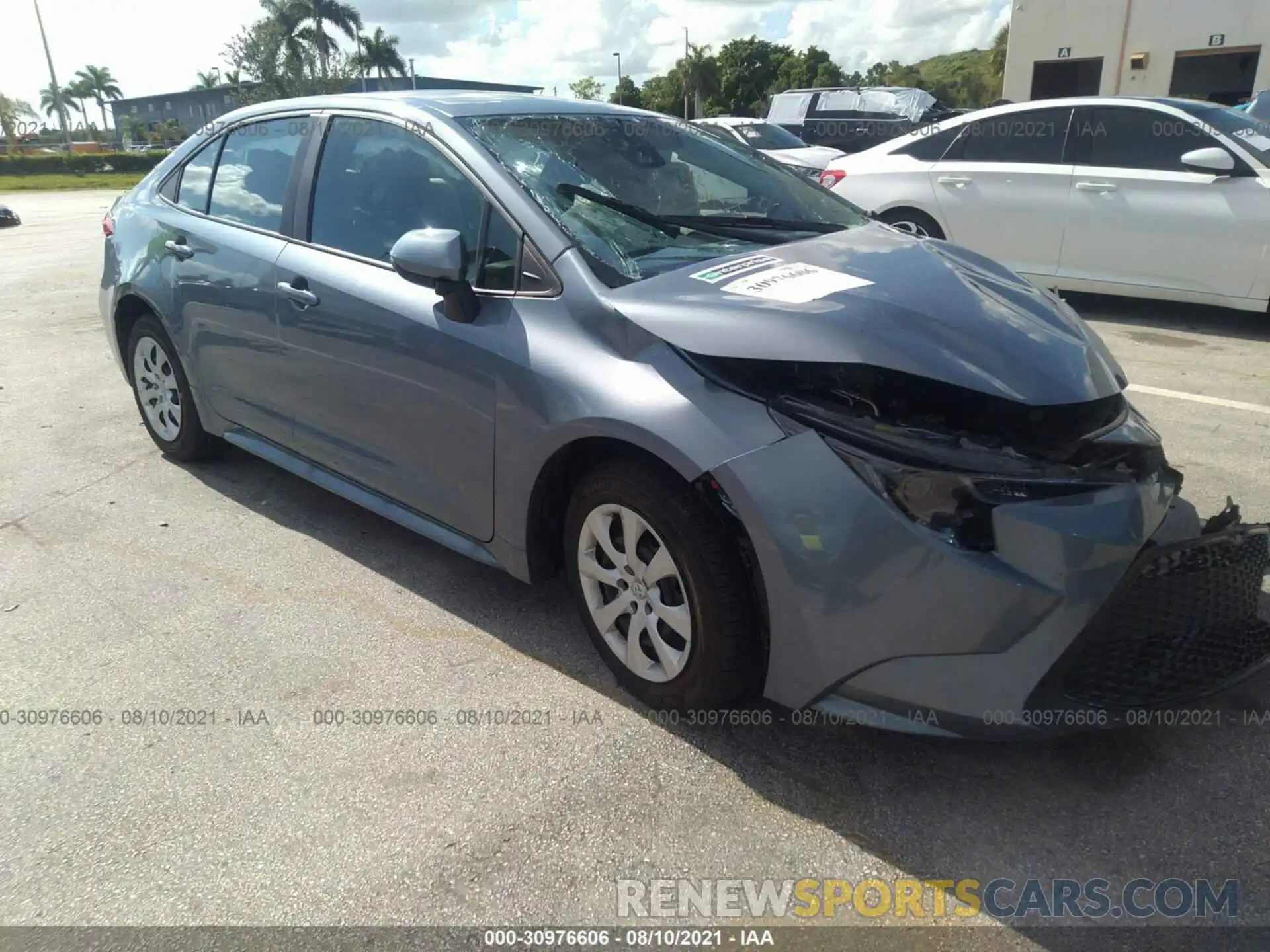 1 Photograph of a damaged car 5YFEPMAE3MP186423 TOYOTA COROLLA 2021