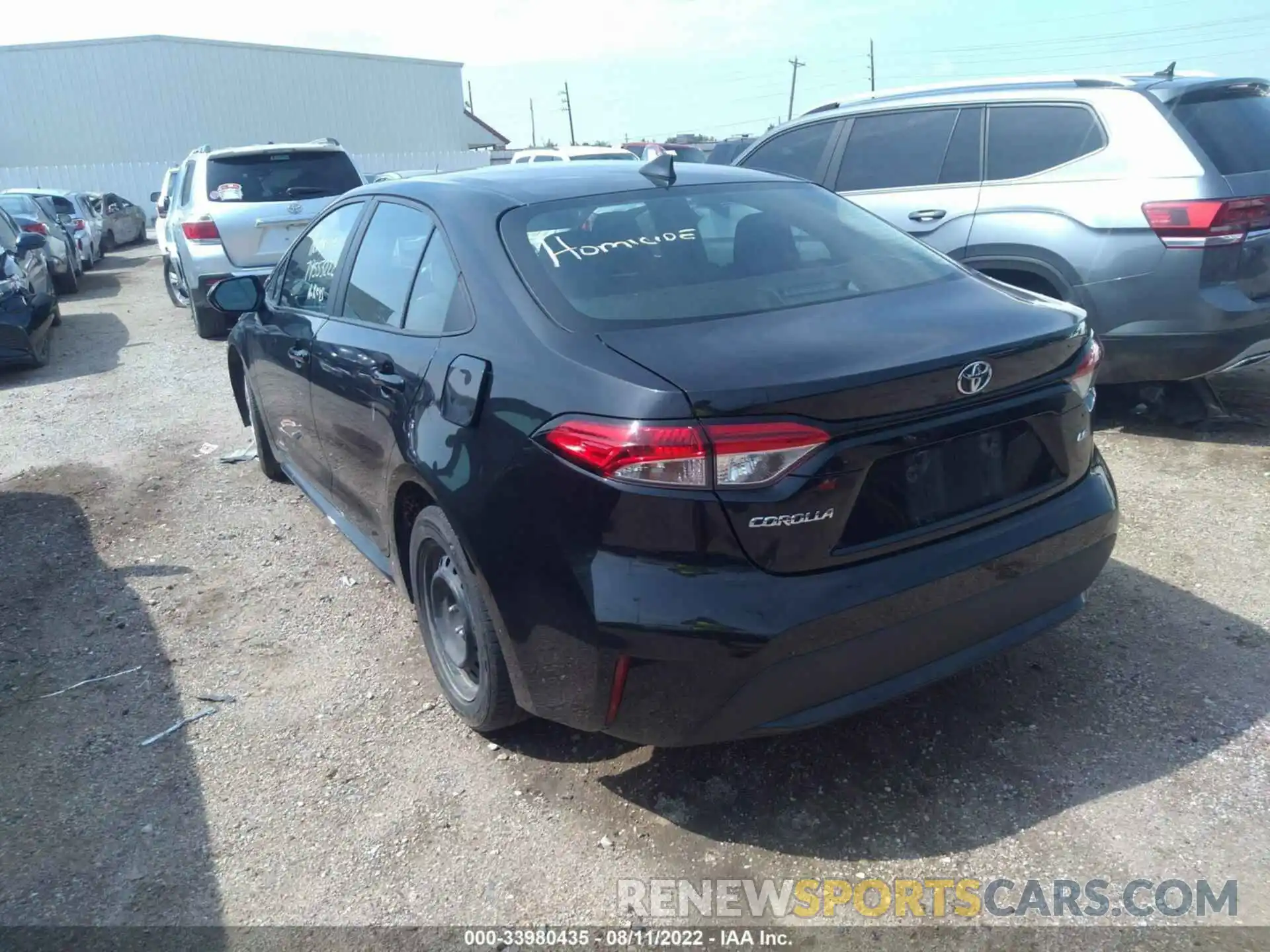 3 Photograph of a damaged car 5YFEPMAE3MP191704 TOYOTA COROLLA 2021