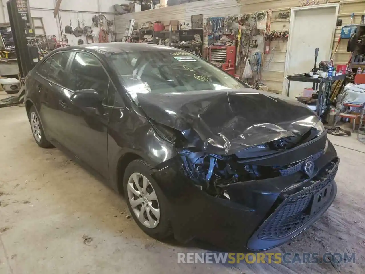 1 Photograph of a damaged car 5YFEPMAE3MP193730 TOYOTA COROLLA 2021