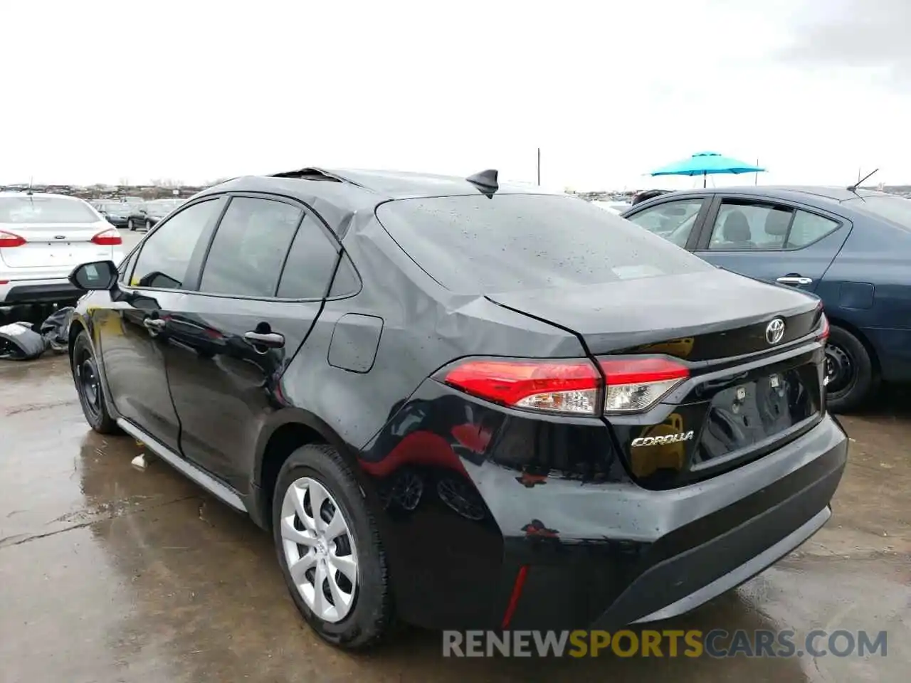 3 Photograph of a damaged car 5YFEPMAE3MP194229 TOYOTA COROLLA 2021