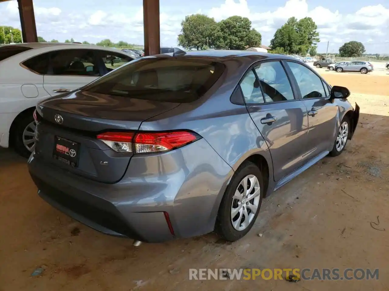 4 Photograph of a damaged car 5YFEPMAE3MP194442 TOYOTA COROLLA 2021