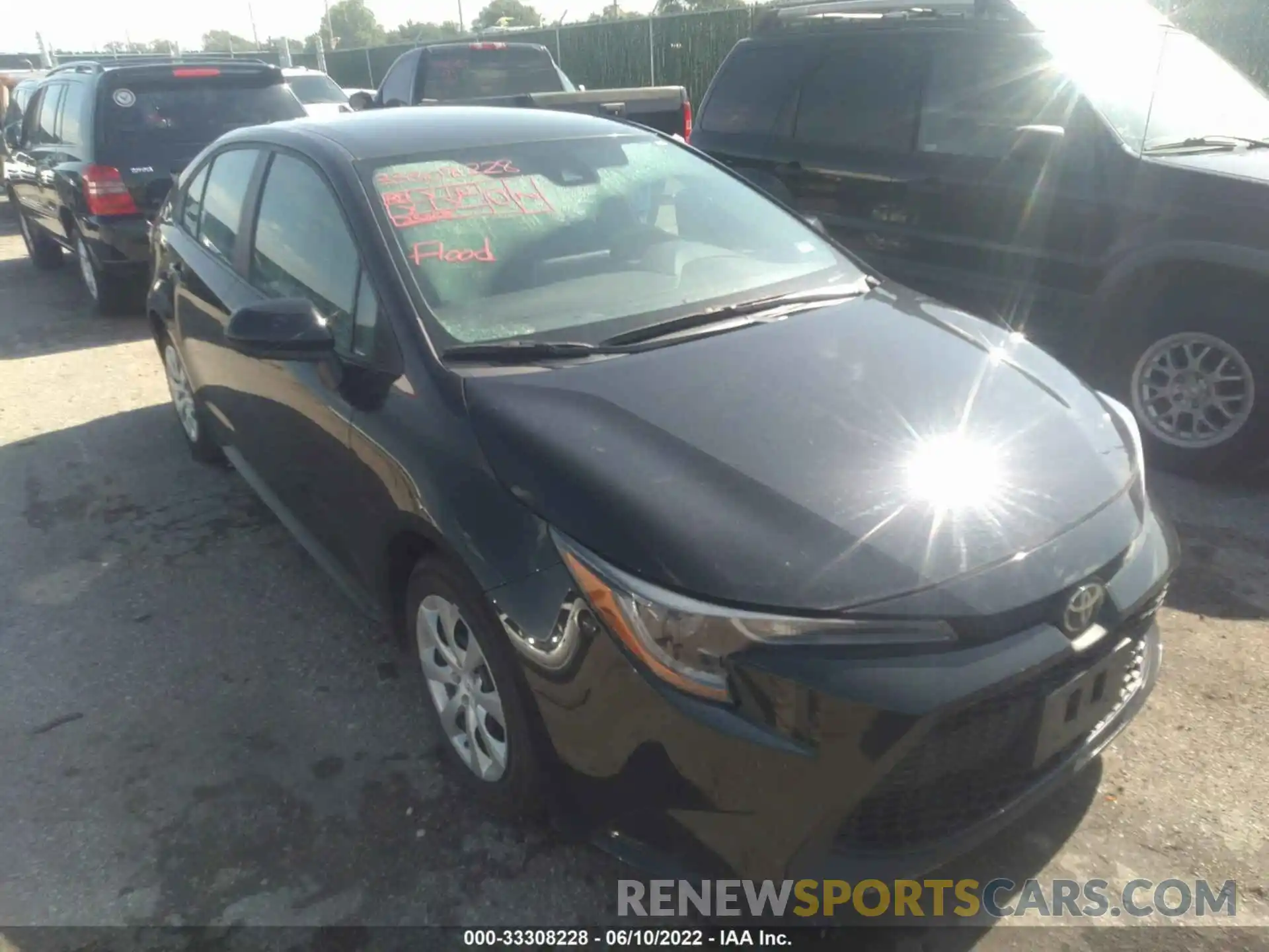 1 Photograph of a damaged car 5YFEPMAE3MP195140 TOYOTA COROLLA 2021