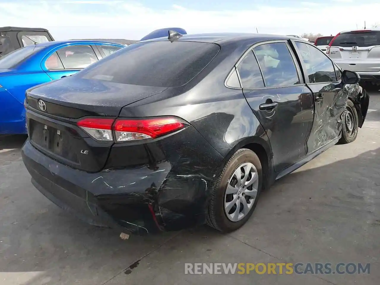 4 Photograph of a damaged car 5YFEPMAE3MP195297 TOYOTA COROLLA 2021