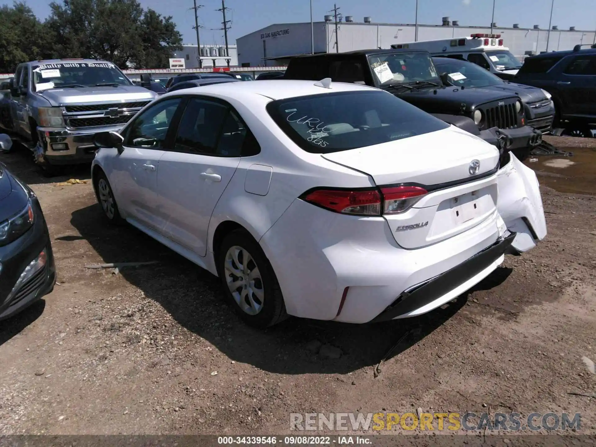 3 Photograph of a damaged car 5YFEPMAE3MP200109 TOYOTA COROLLA 2021