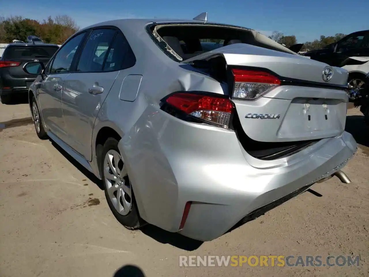 3 Photograph of a damaged car 5YFEPMAE3MP200756 TOYOTA COROLLA 2021