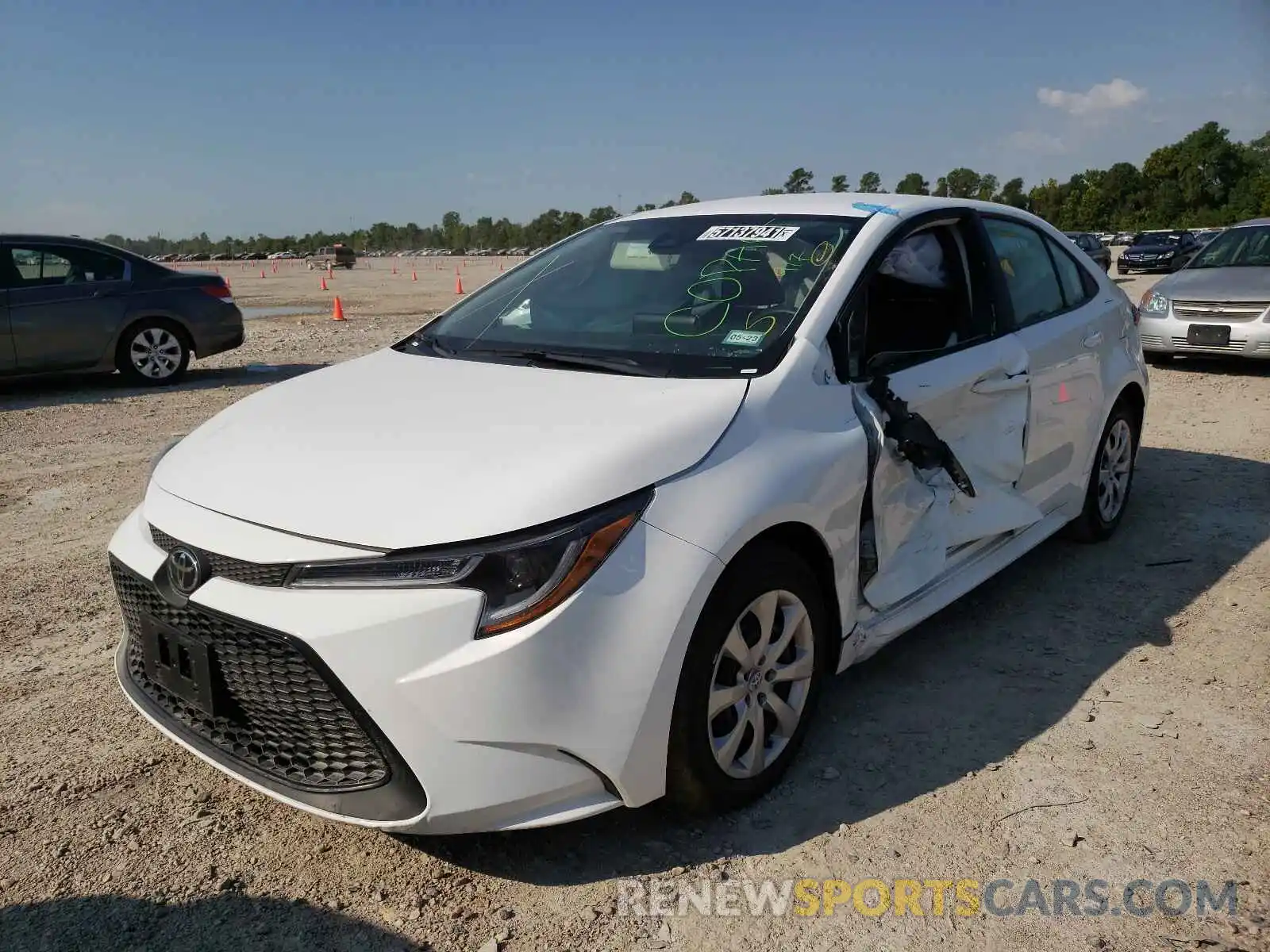 2 Photograph of a damaged car 5YFEPMAE3MP204743 TOYOTA COROLLA 2021