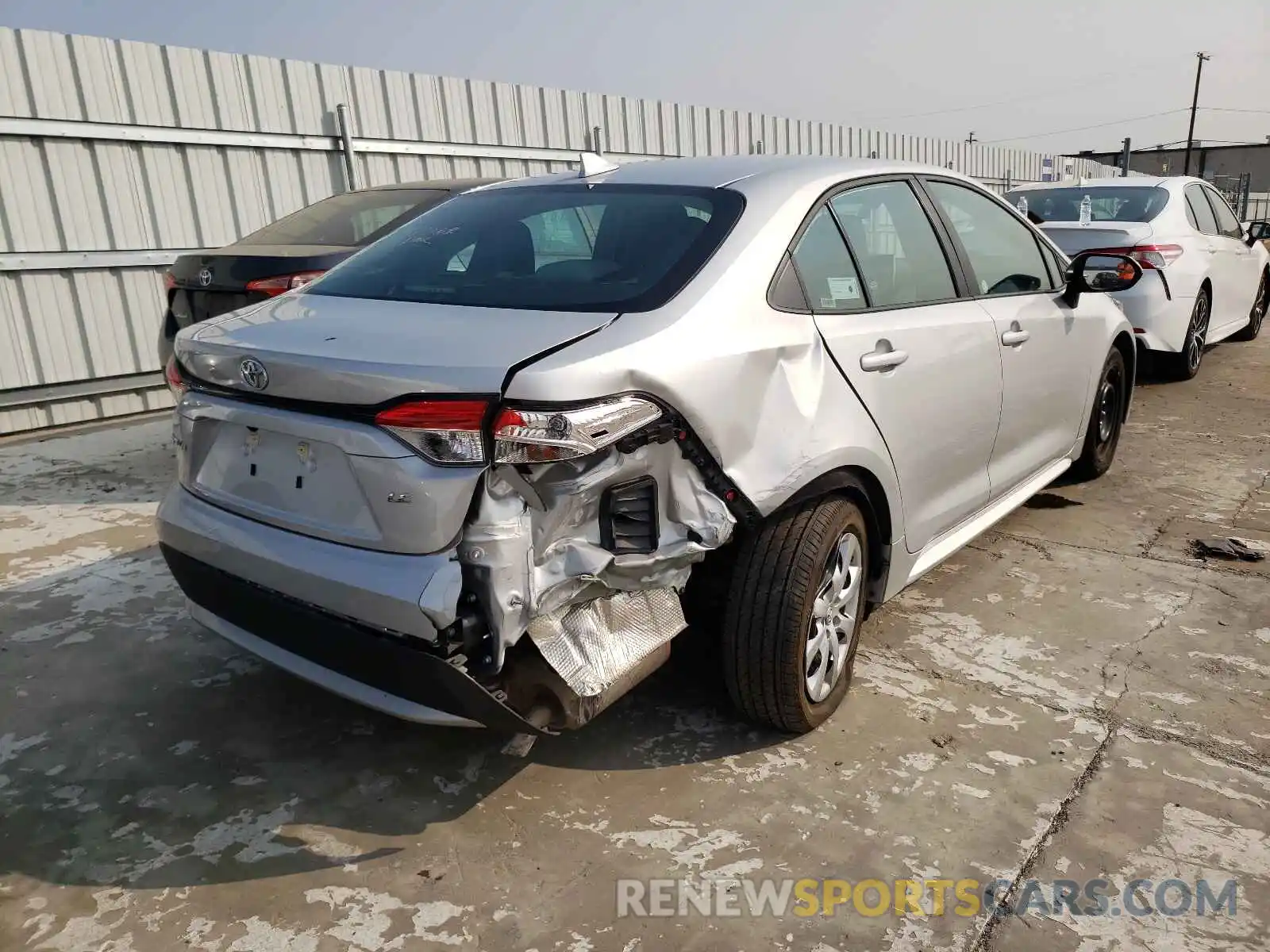 4 Photograph of a damaged car 5YFEPMAE3MP206007 TOYOTA COROLLA 2021