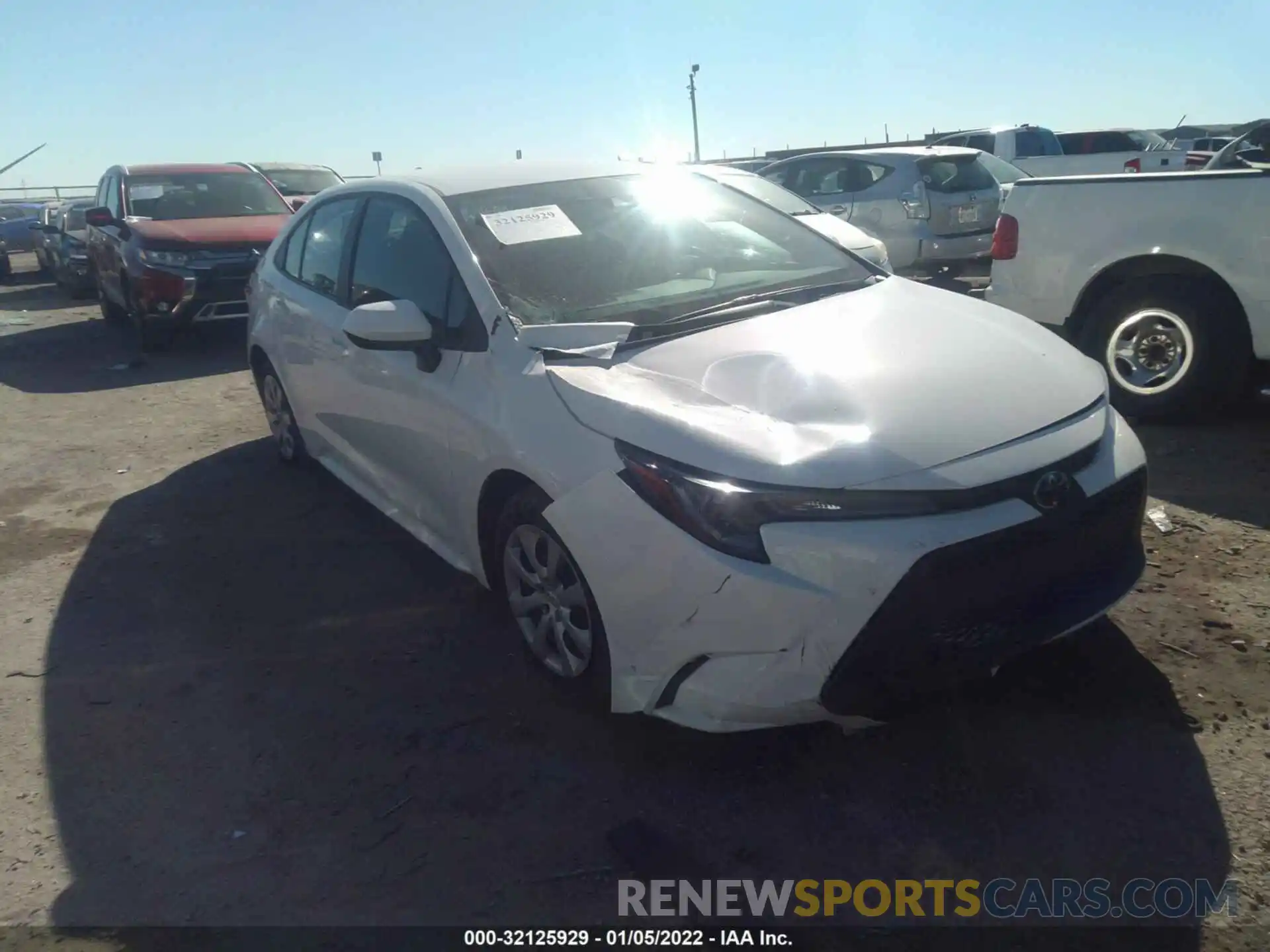 1 Photograph of a damaged car 5YFEPMAE3MP207125 TOYOTA COROLLA 2021