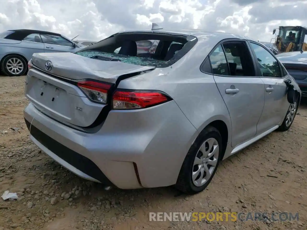 4 Photograph of a damaged car 5YFEPMAE3MP208839 TOYOTA COROLLA 2021