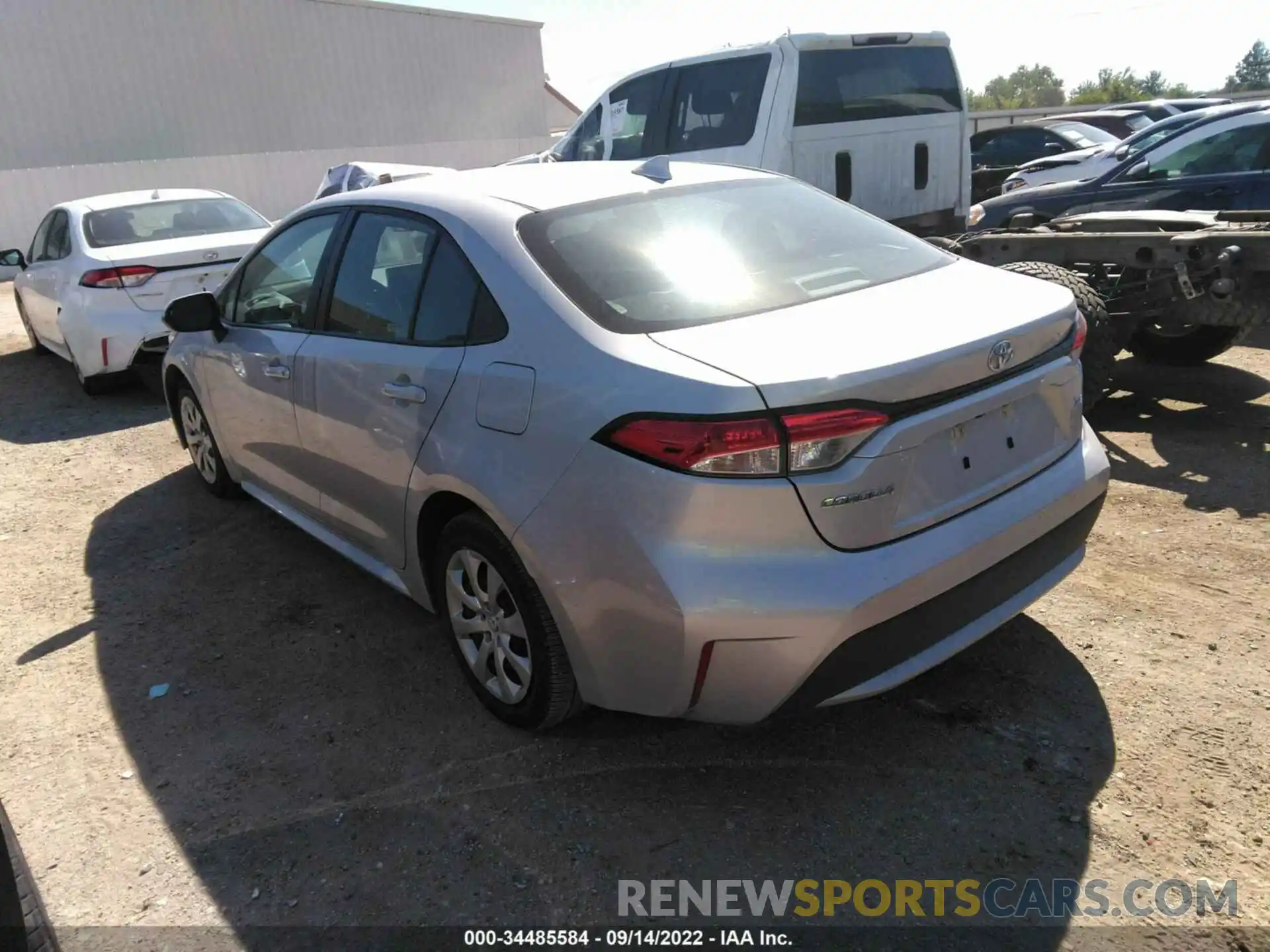 3 Photograph of a damaged car 5YFEPMAE3MP209585 TOYOTA COROLLA 2021