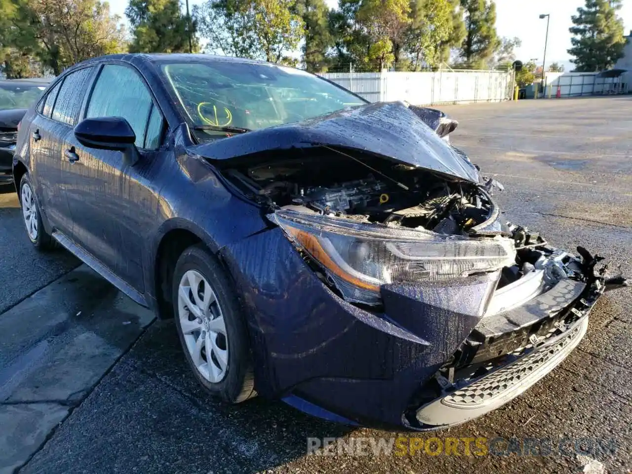 1 Photograph of a damaged car 5YFEPMAE3MP211546 TOYOTA COROLLA 2021