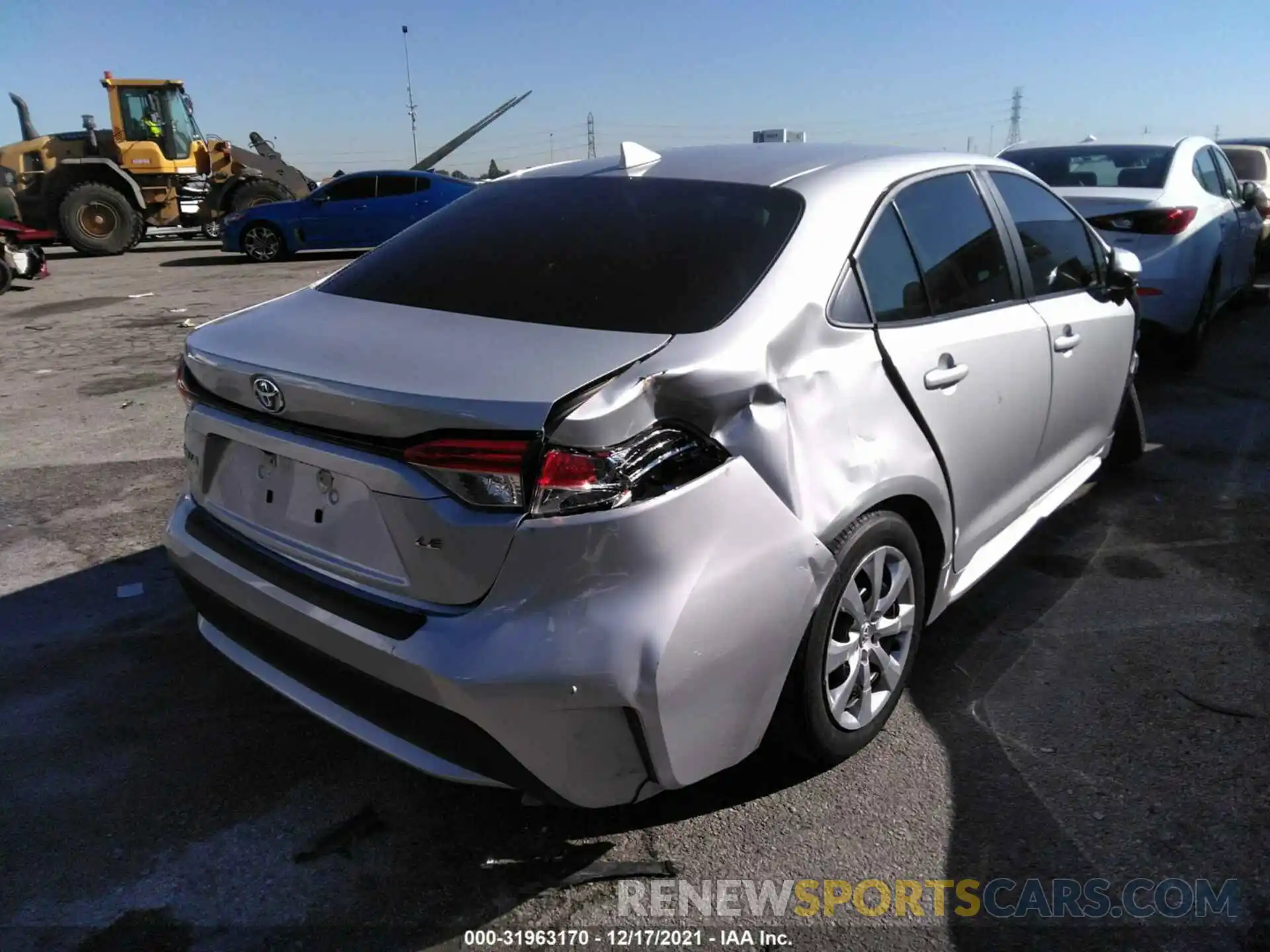 4 Photograph of a damaged car 5YFEPMAE3MP211918 TOYOTA COROLLA 2021