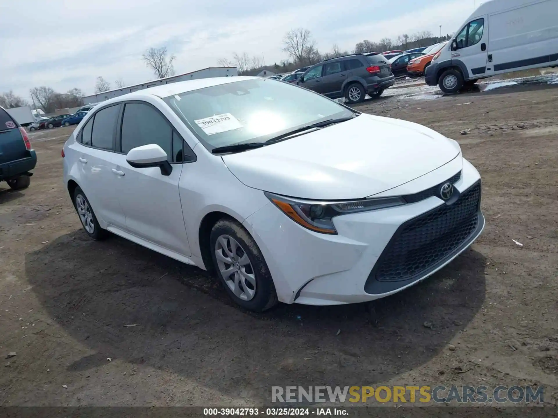 1 Photograph of a damaged car 5YFEPMAE3MP212518 TOYOTA COROLLA 2021