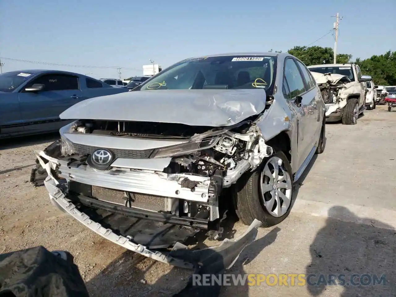 2 Photograph of a damaged car 5YFEPMAE3MP215029 TOYOTA COROLLA 2021