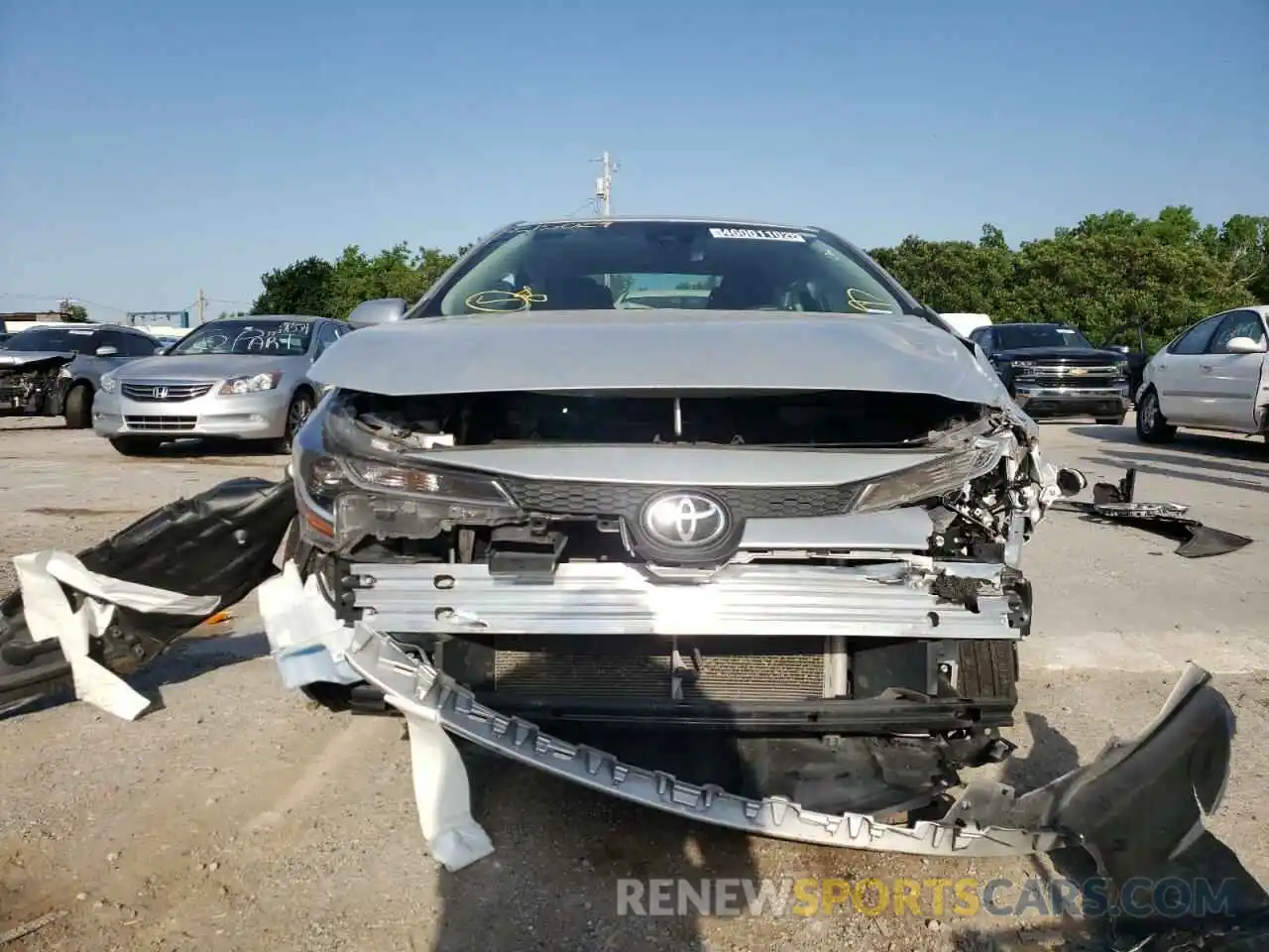 9 Photograph of a damaged car 5YFEPMAE3MP215029 TOYOTA COROLLA 2021