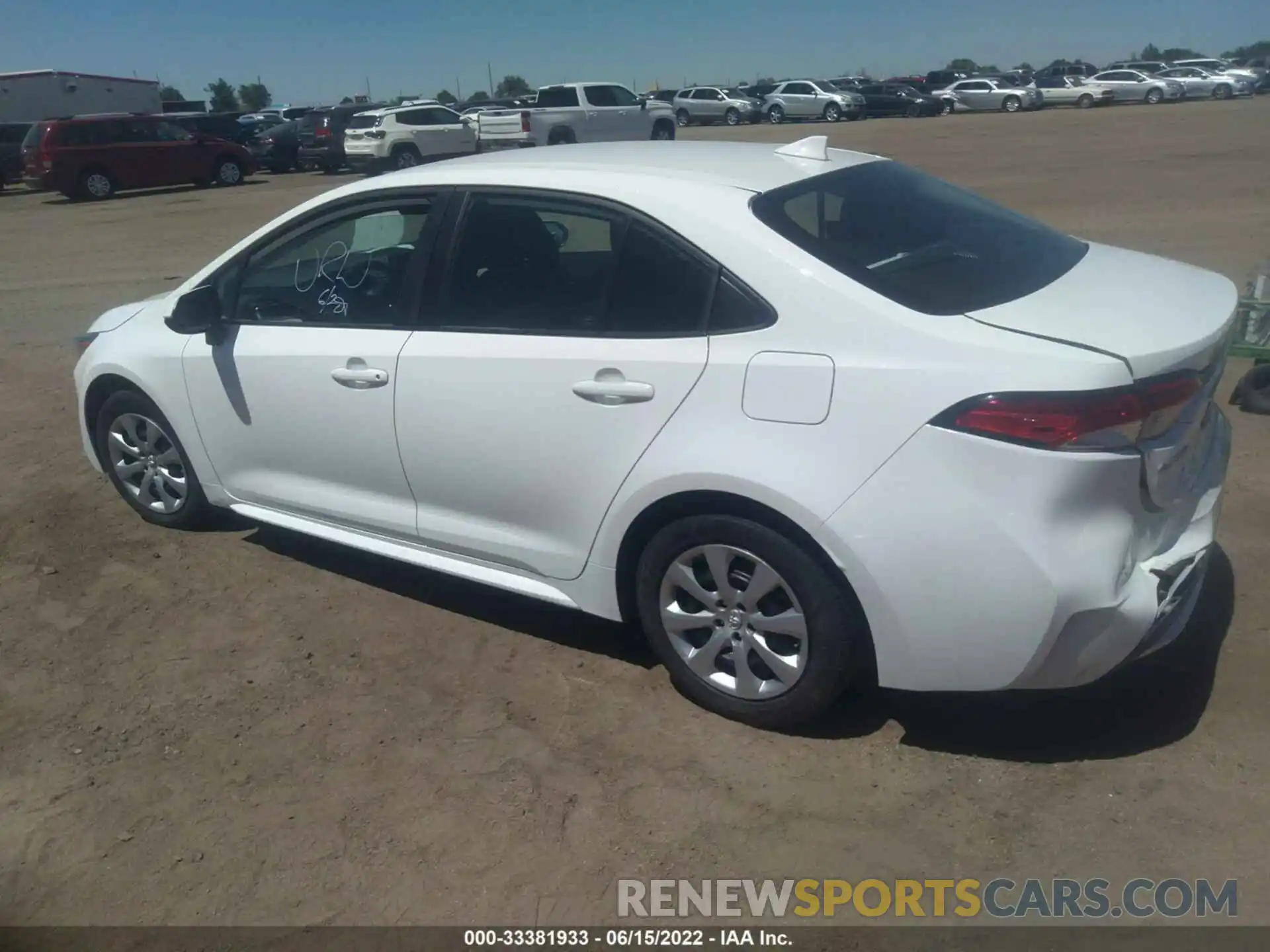 3 Photograph of a damaged car 5YFEPMAE3MP215323 TOYOTA COROLLA 2021