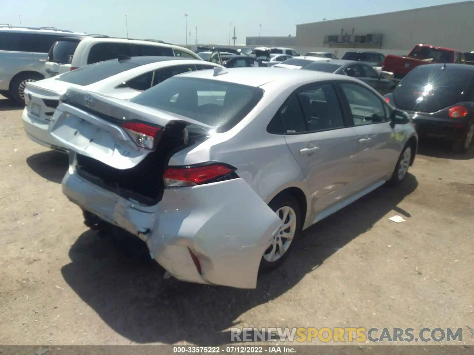 4 Photograph of a damaged car 5YFEPMAE3MP215824 TOYOTA COROLLA 2021