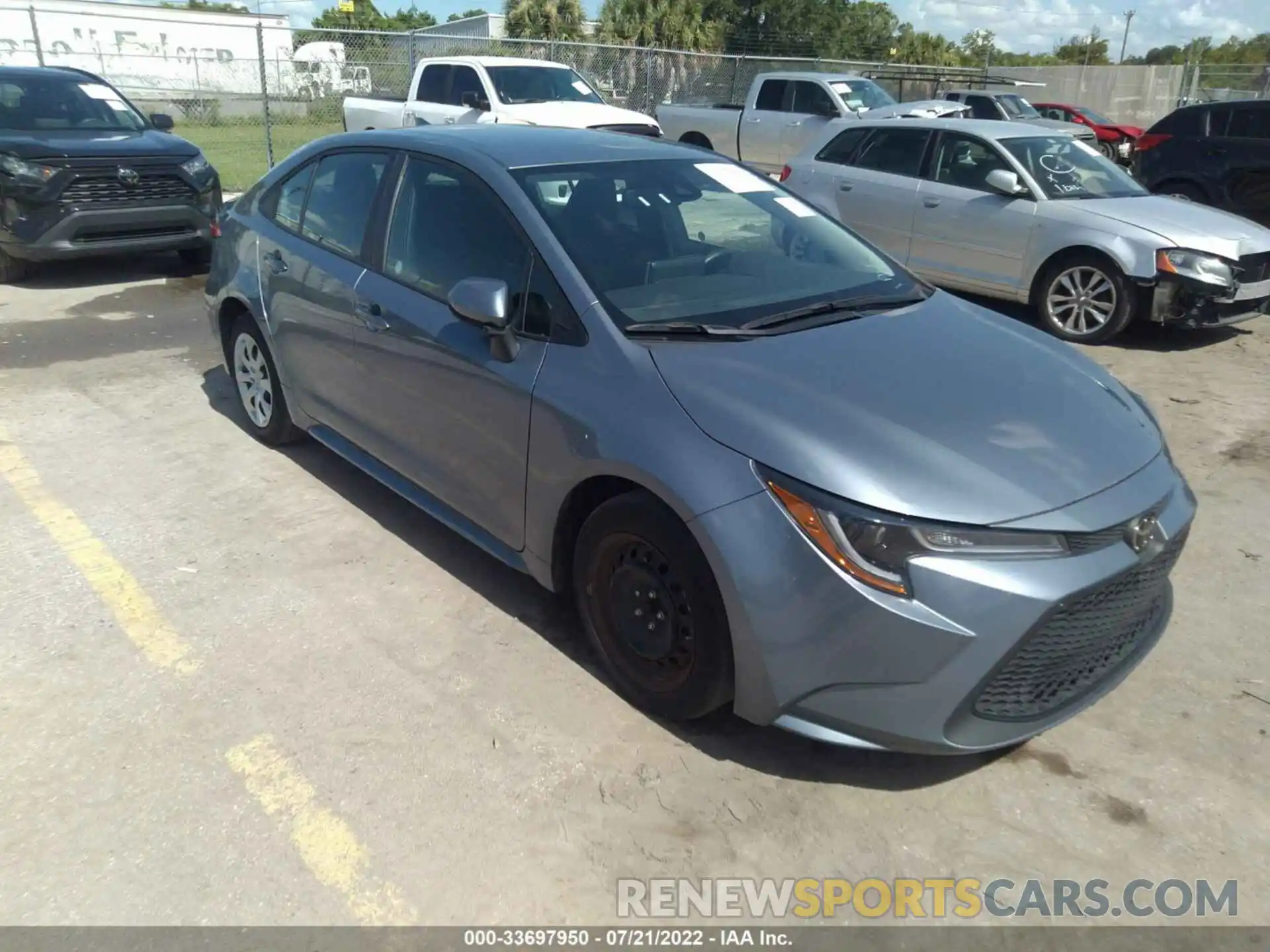 1 Photograph of a damaged car 5YFEPMAE3MP218447 TOYOTA COROLLA 2021