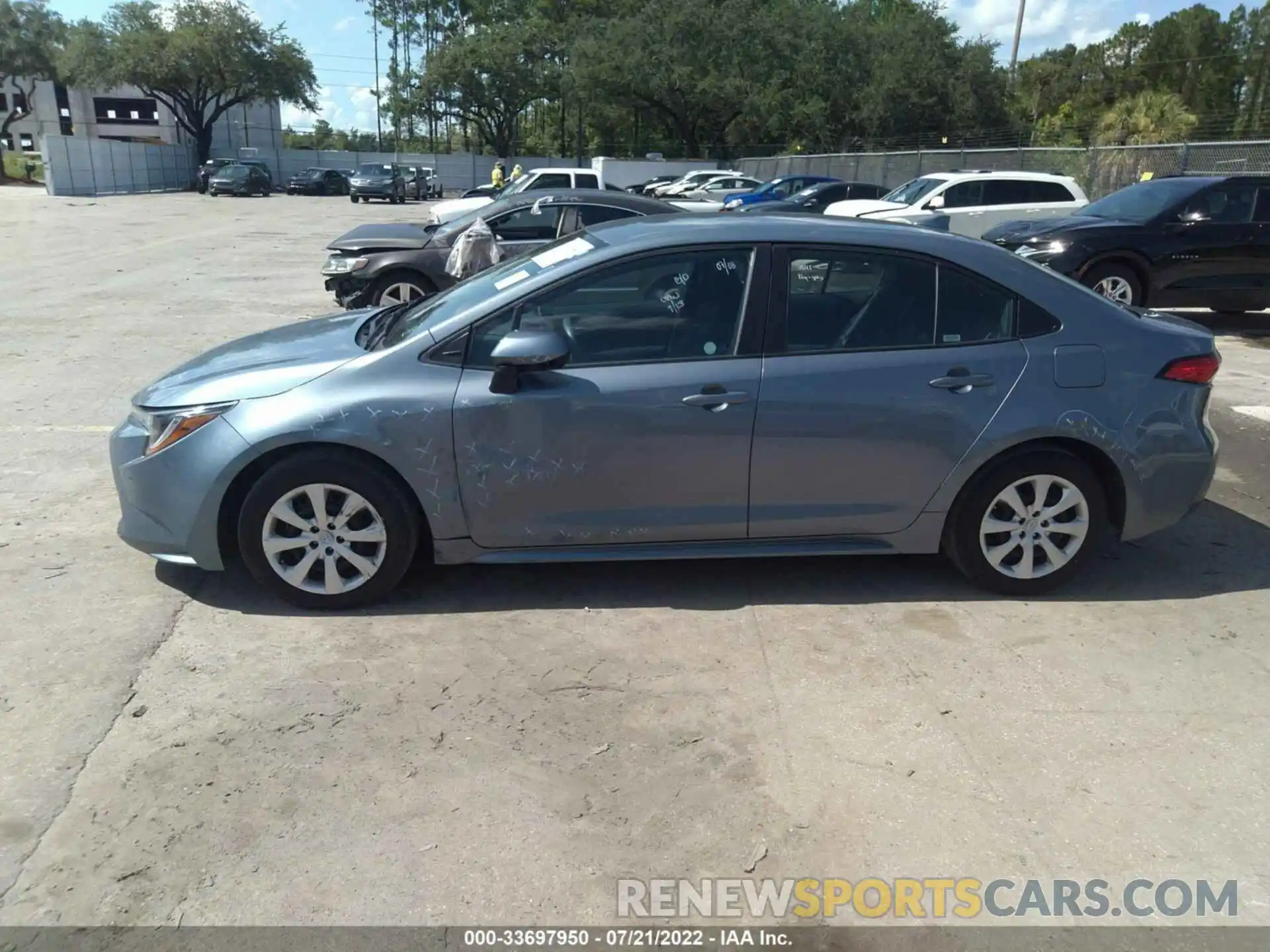 6 Photograph of a damaged car 5YFEPMAE3MP218447 TOYOTA COROLLA 2021