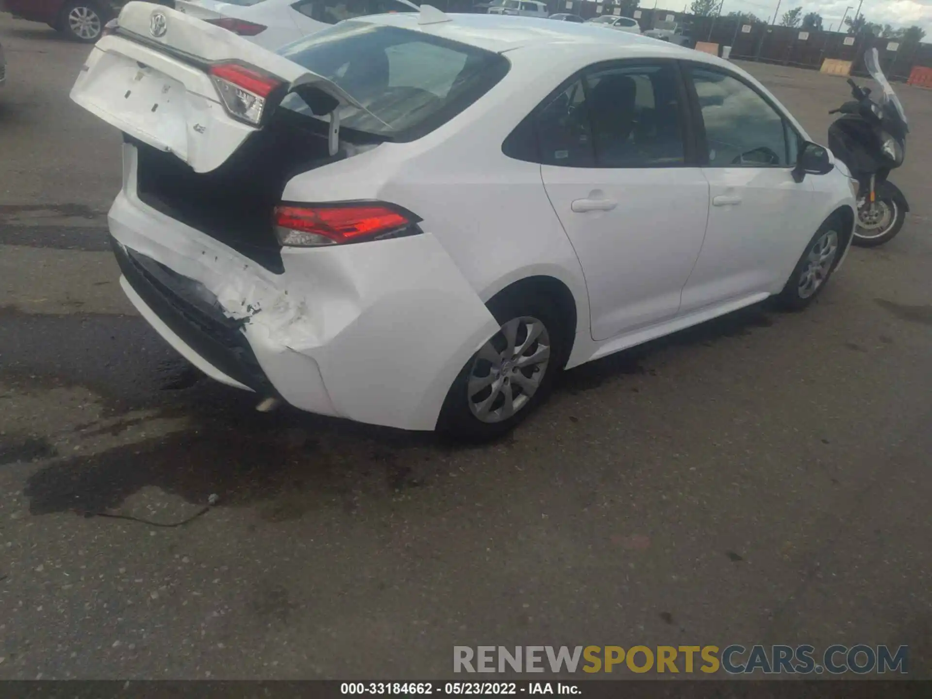 4 Photograph of a damaged car 5YFEPMAE3MP218688 TOYOTA COROLLA 2021