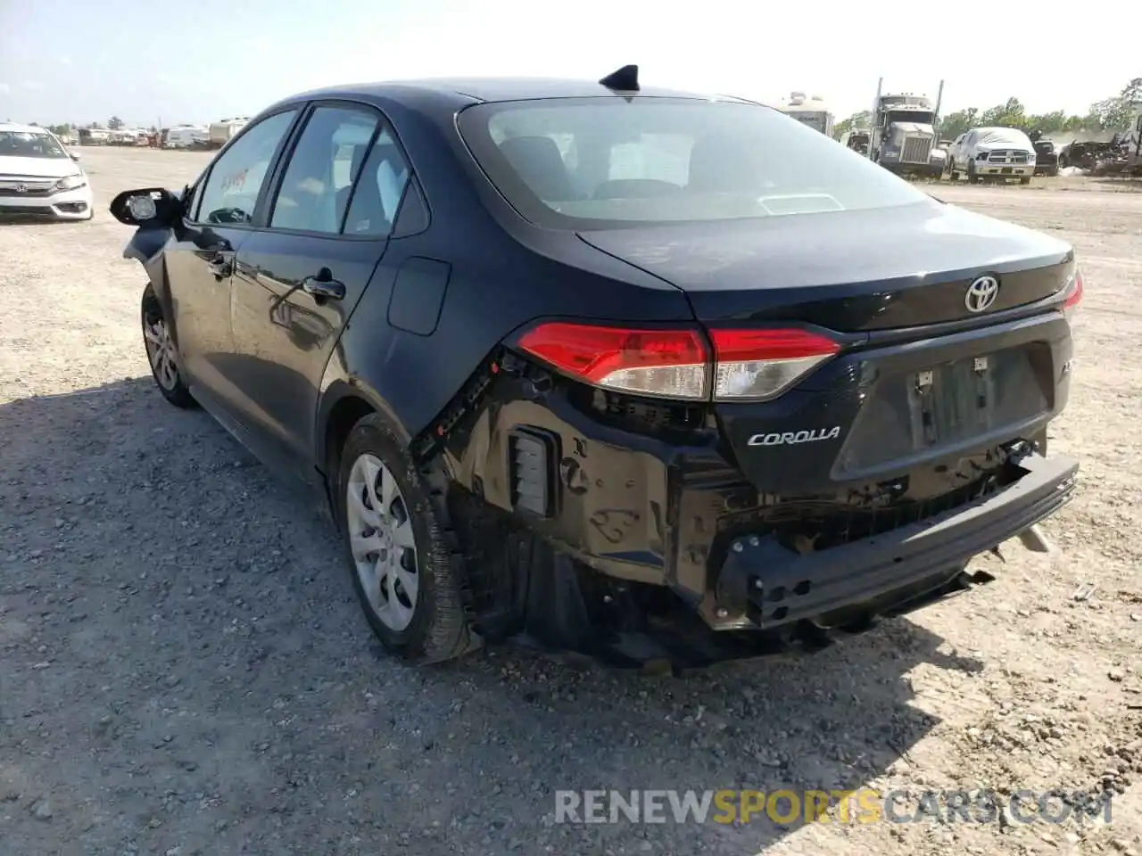 3 Photograph of a damaged car 5YFEPMAE3MP219694 TOYOTA COROLLA 2021