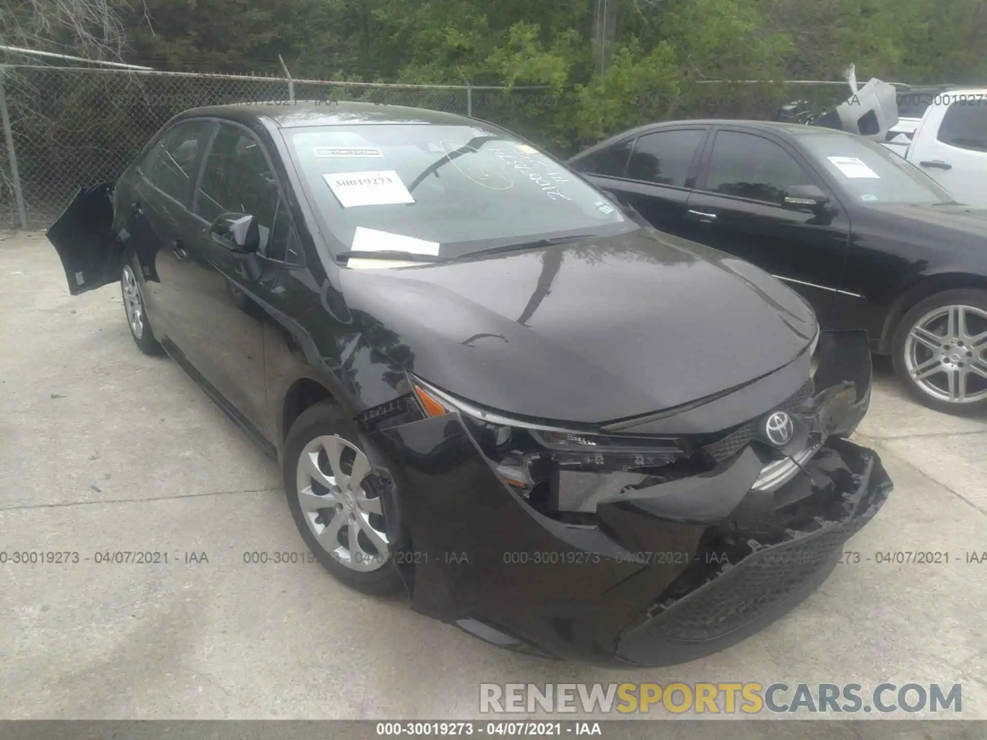 1 Photograph of a damaged car 5YFEPMAE3MP220084 TOYOTA COROLLA 2021