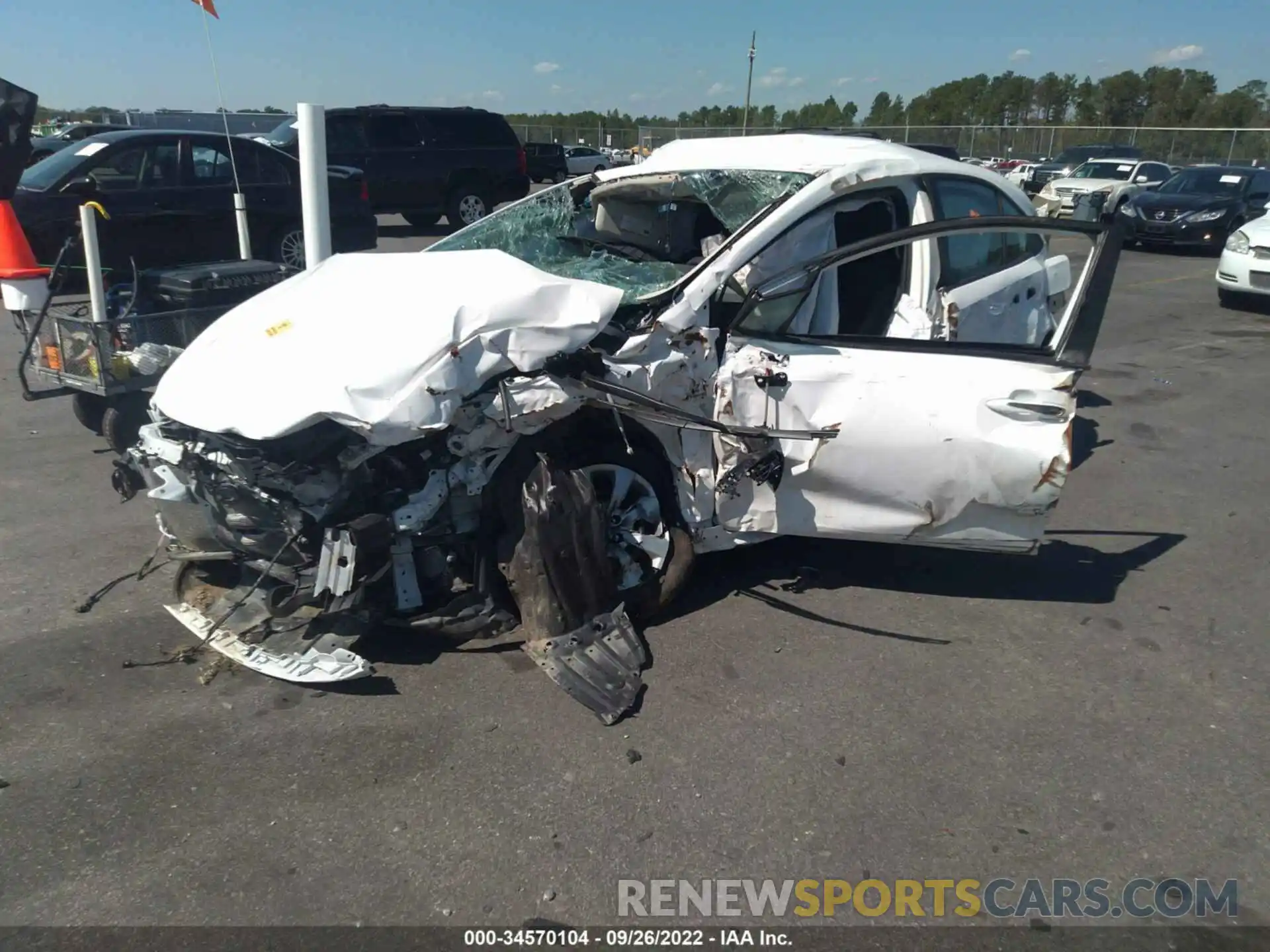 2 Photograph of a damaged car 5YFEPMAE3MP221400 TOYOTA COROLLA 2021