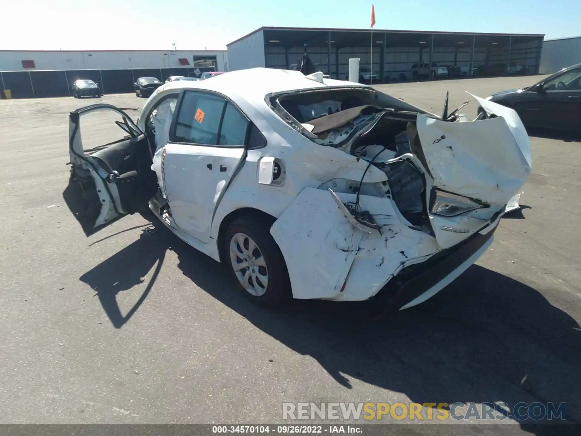 3 Photograph of a damaged car 5YFEPMAE3MP221400 TOYOTA COROLLA 2021