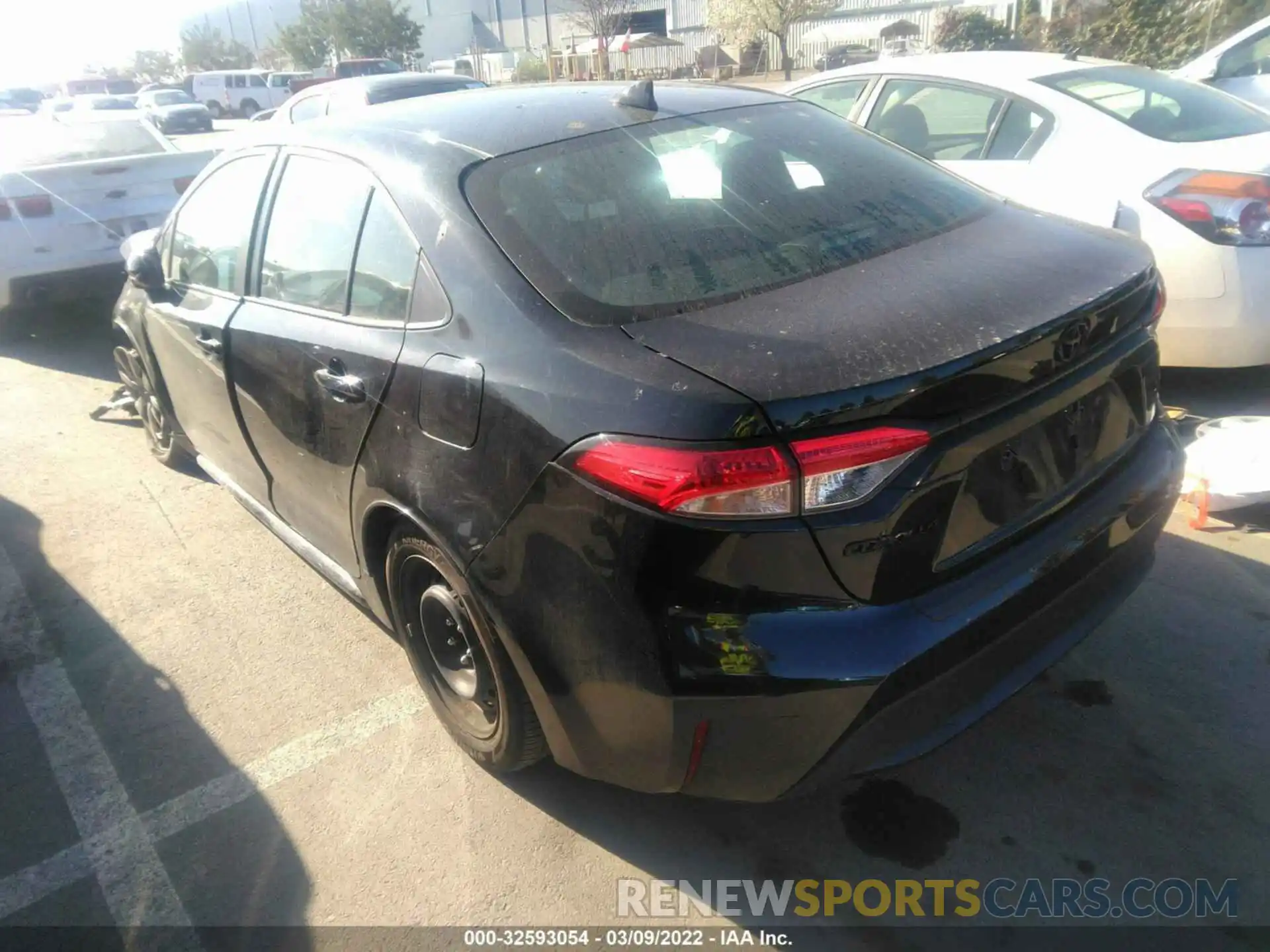 3 Photograph of a damaged car 5YFEPMAE3MP222305 TOYOTA COROLLA 2021