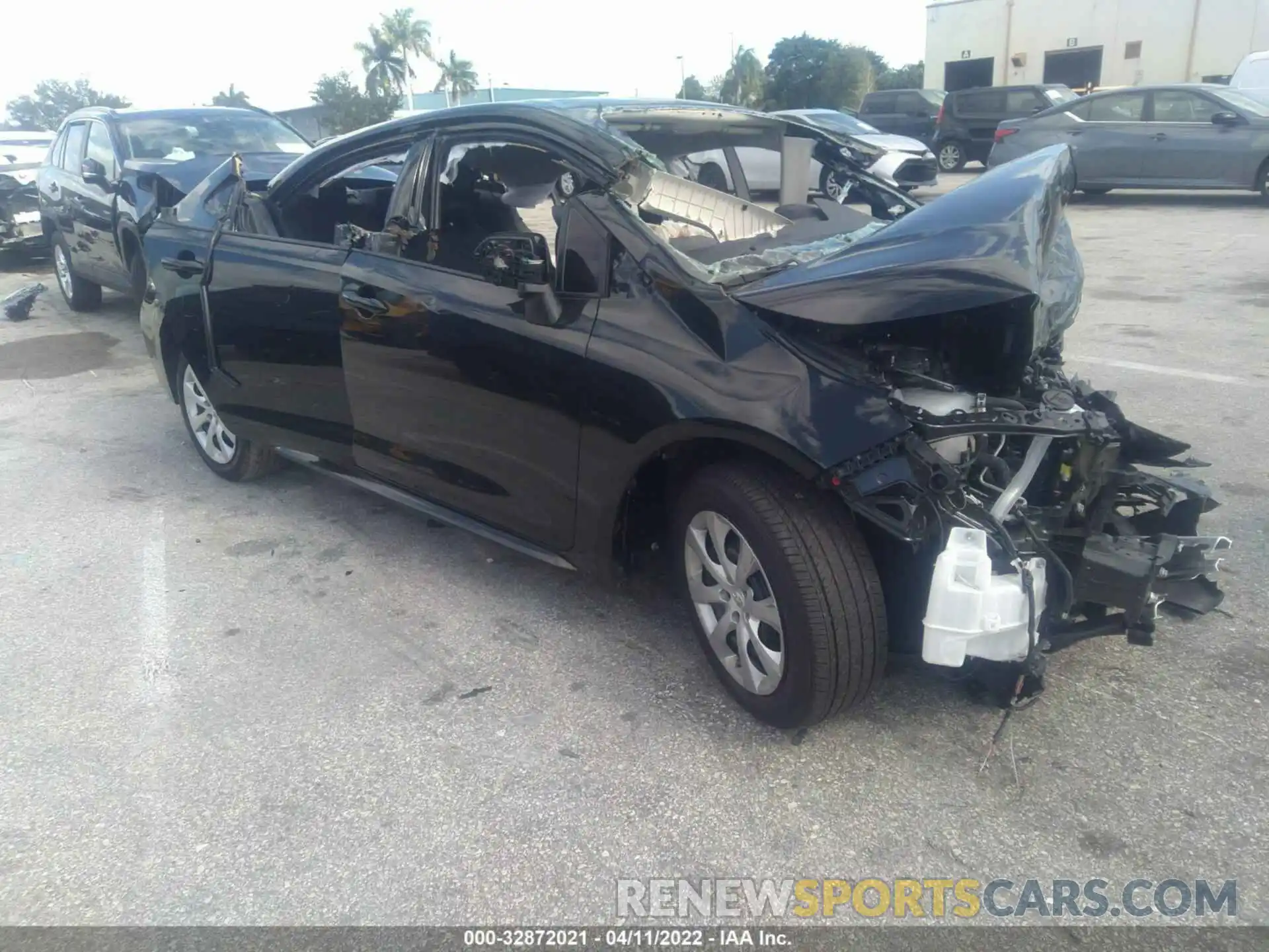 1 Photograph of a damaged car 5YFEPMAE3MP222563 TOYOTA COROLLA 2021