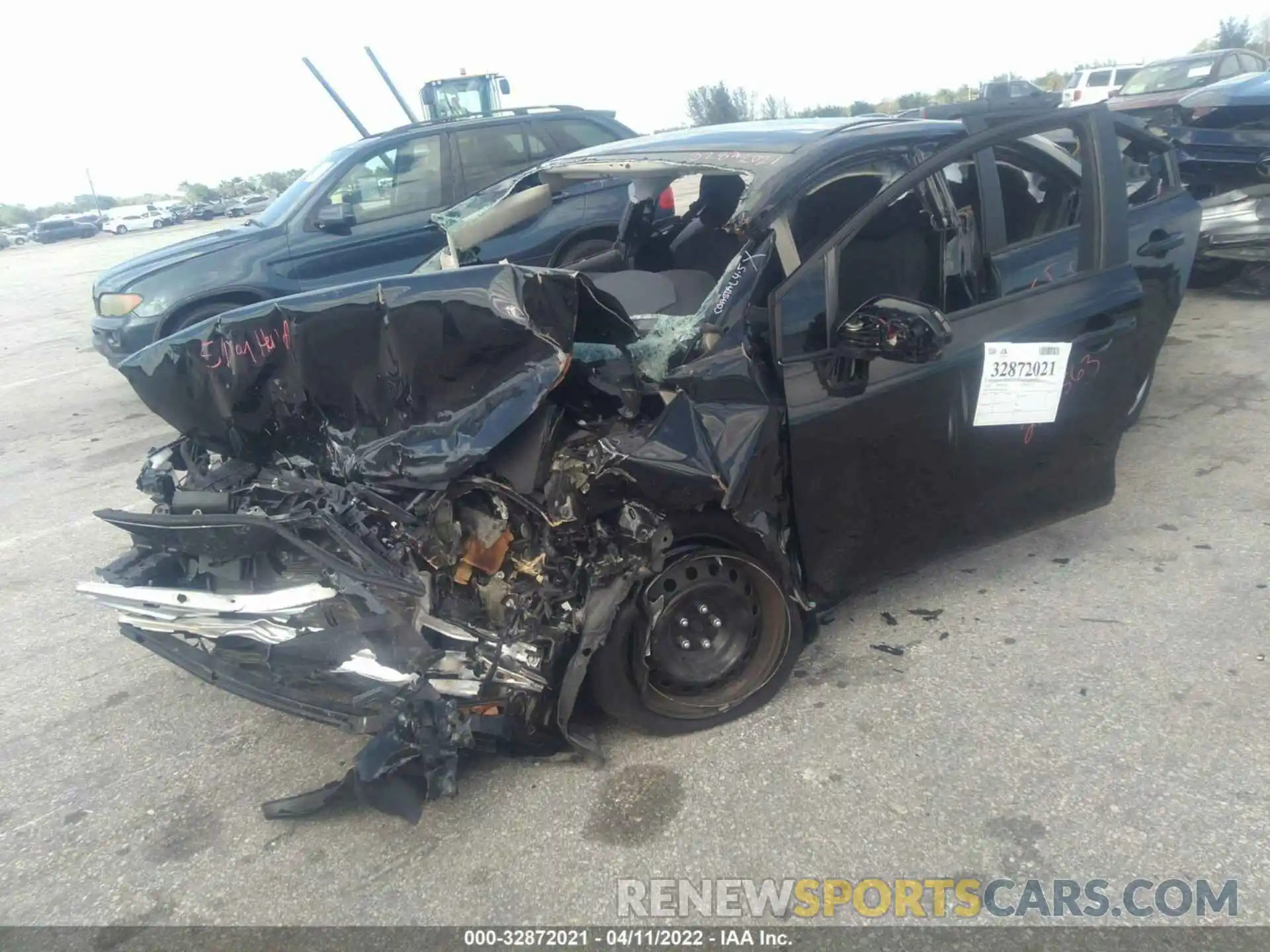 2 Photograph of a damaged car 5YFEPMAE3MP222563 TOYOTA COROLLA 2021