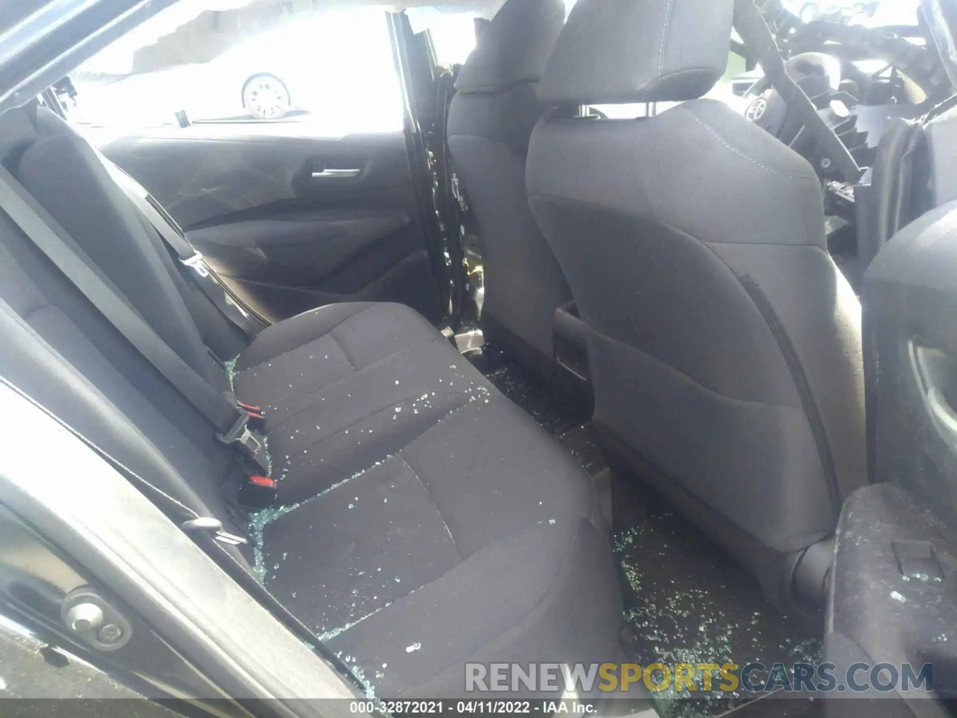 8 Photograph of a damaged car 5YFEPMAE3MP222563 TOYOTA COROLLA 2021