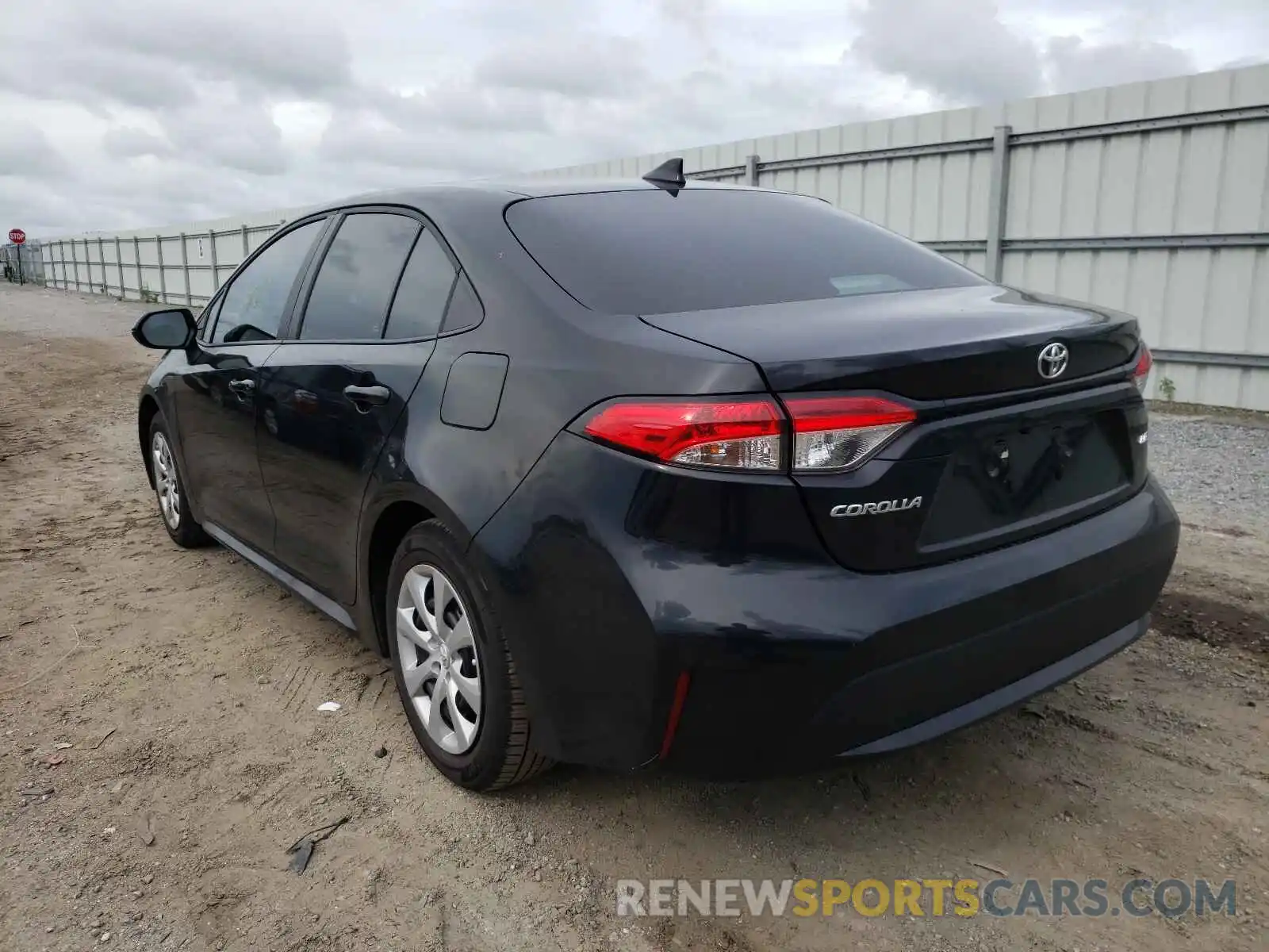 3 Photograph of a damaged car 5YFEPMAE3MP229268 TOYOTA COROLLA 2021