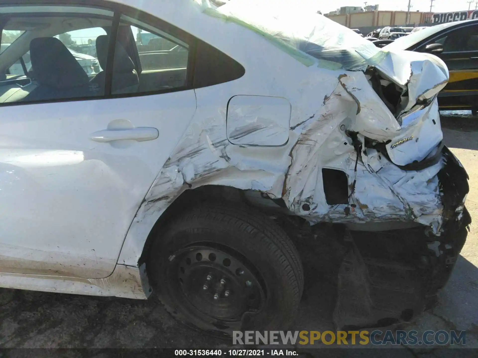 6 Photograph of a damaged car 5YFEPMAE3MP229819 TOYOTA COROLLA 2021