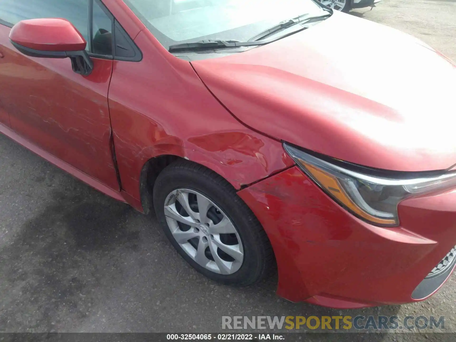 6 Photograph of a damaged car 5YFEPMAE3MP230596 TOYOTA COROLLA 2021