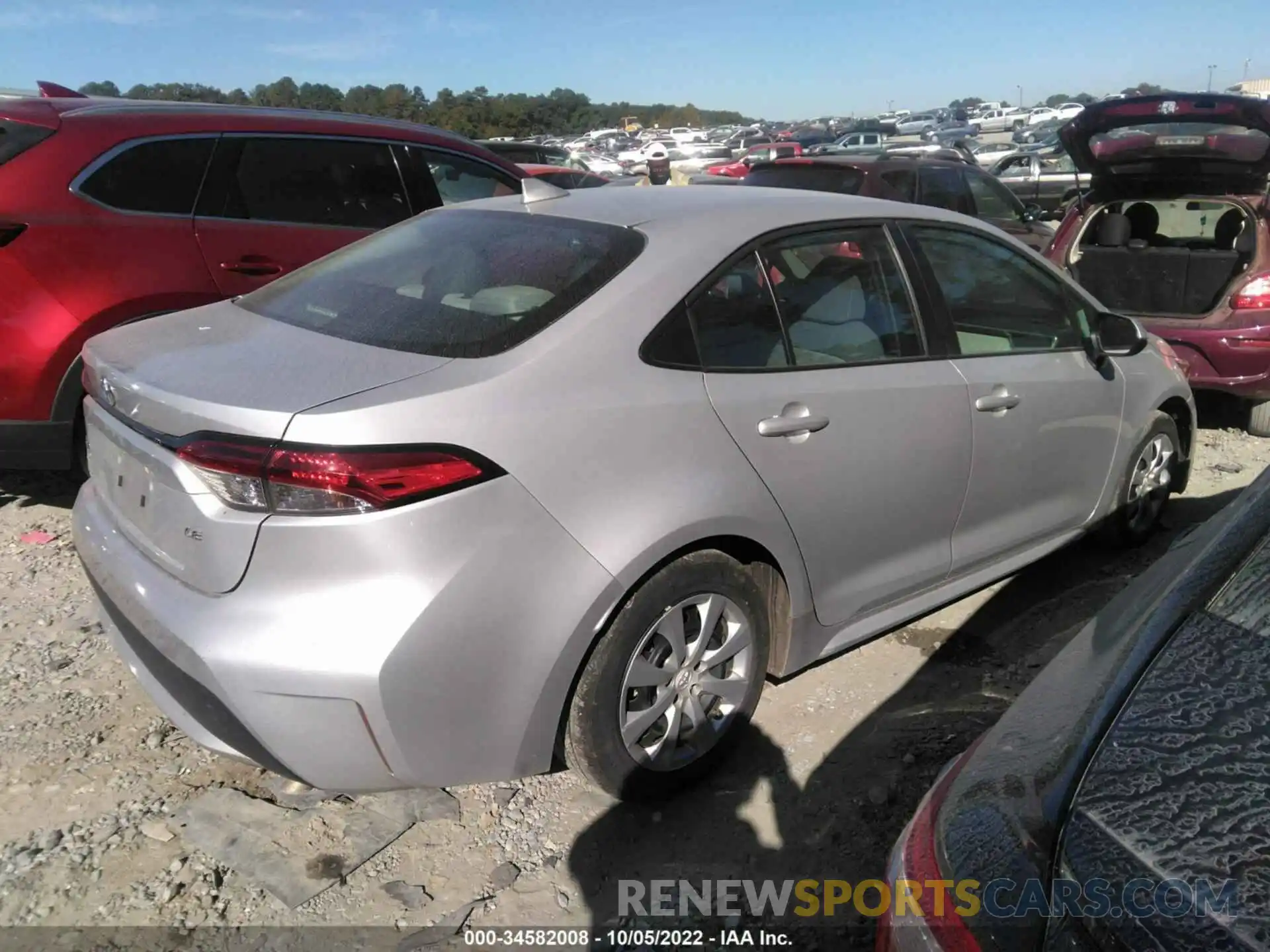 4 Photograph of a damaged car 5YFEPMAE3MP231179 TOYOTA COROLLA 2021