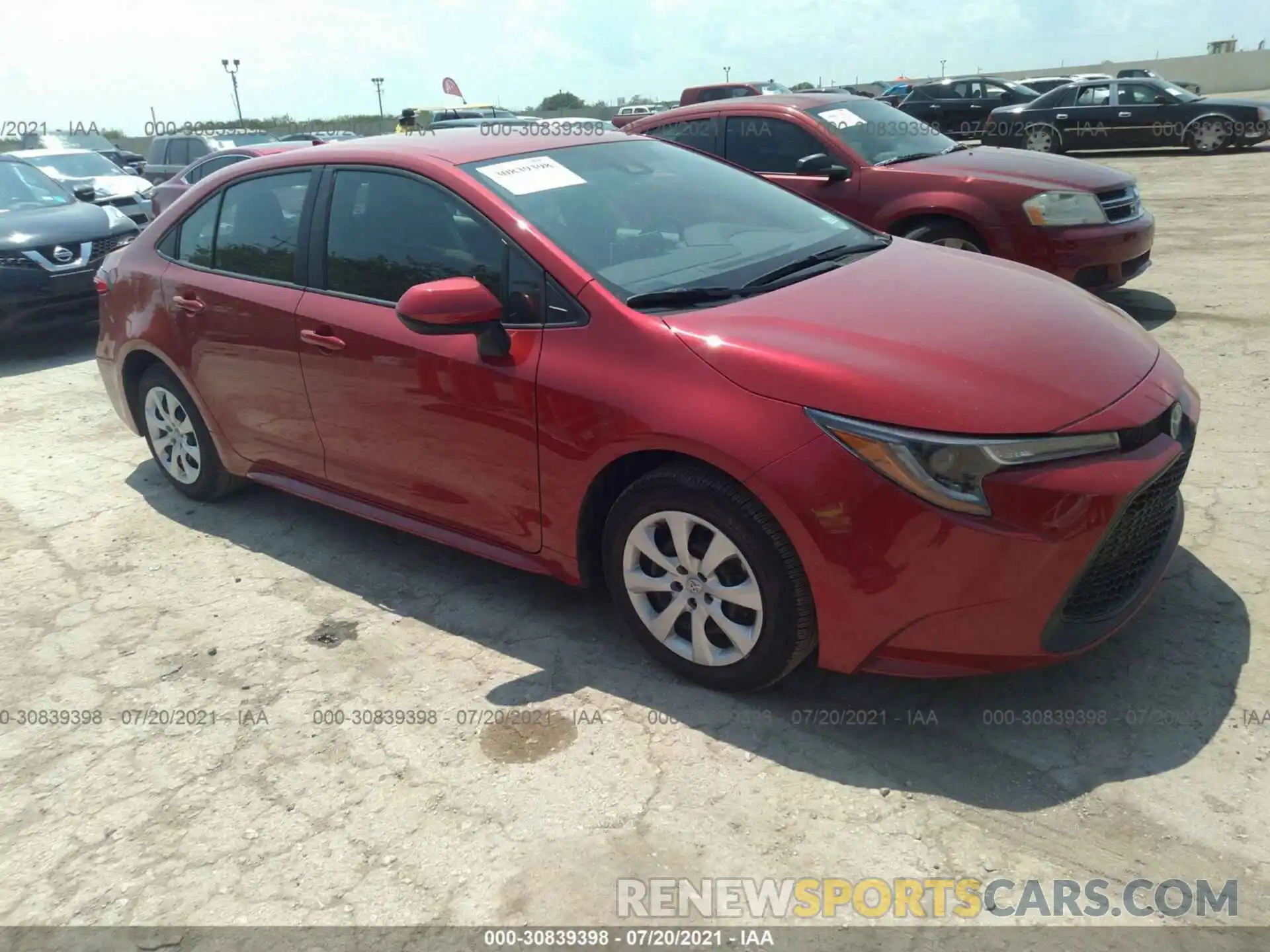 1 Photograph of a damaged car 5YFEPMAE3MP232252 TOYOTA COROLLA 2021