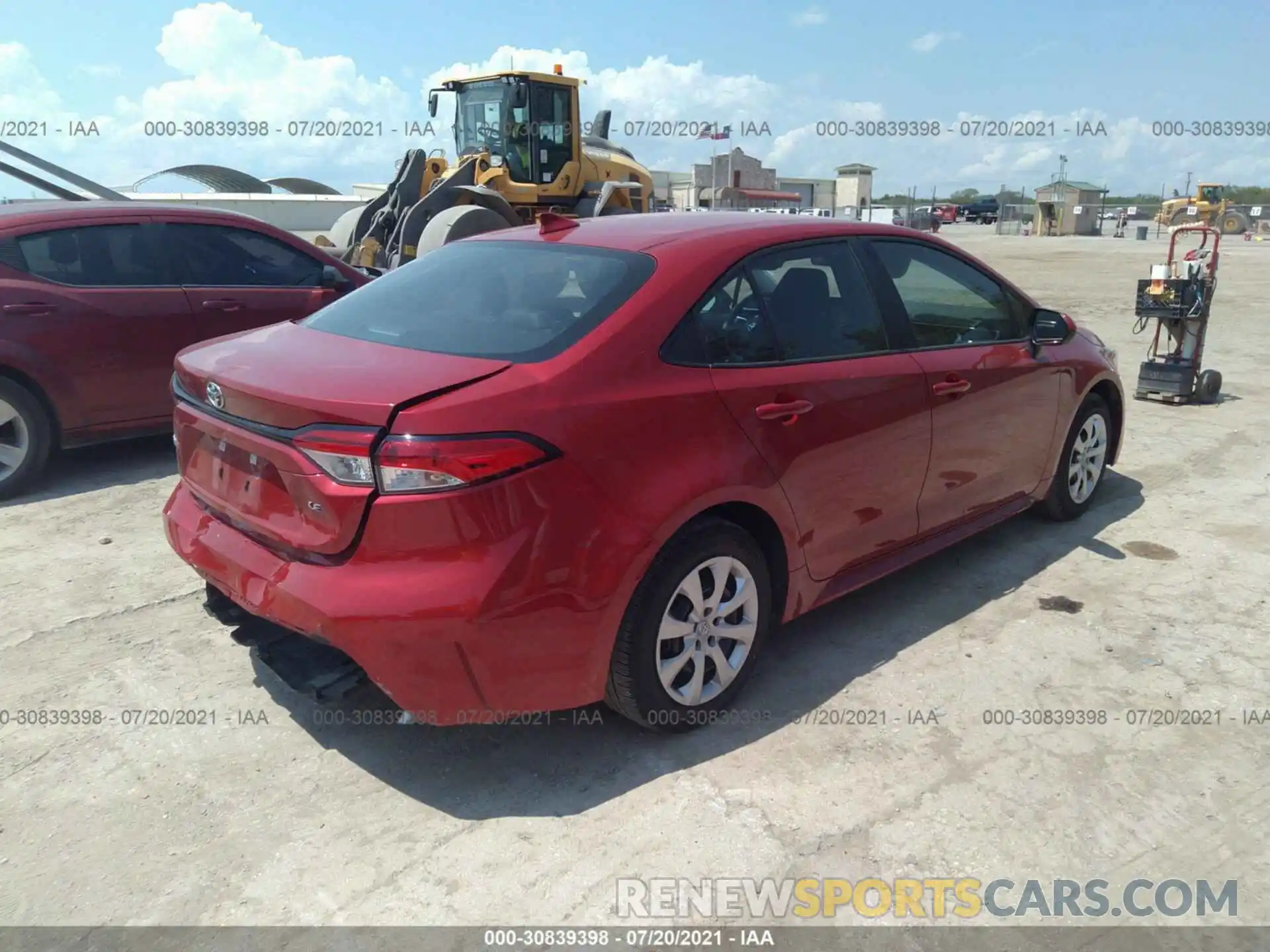 4 Photograph of a damaged car 5YFEPMAE3MP232252 TOYOTA COROLLA 2021