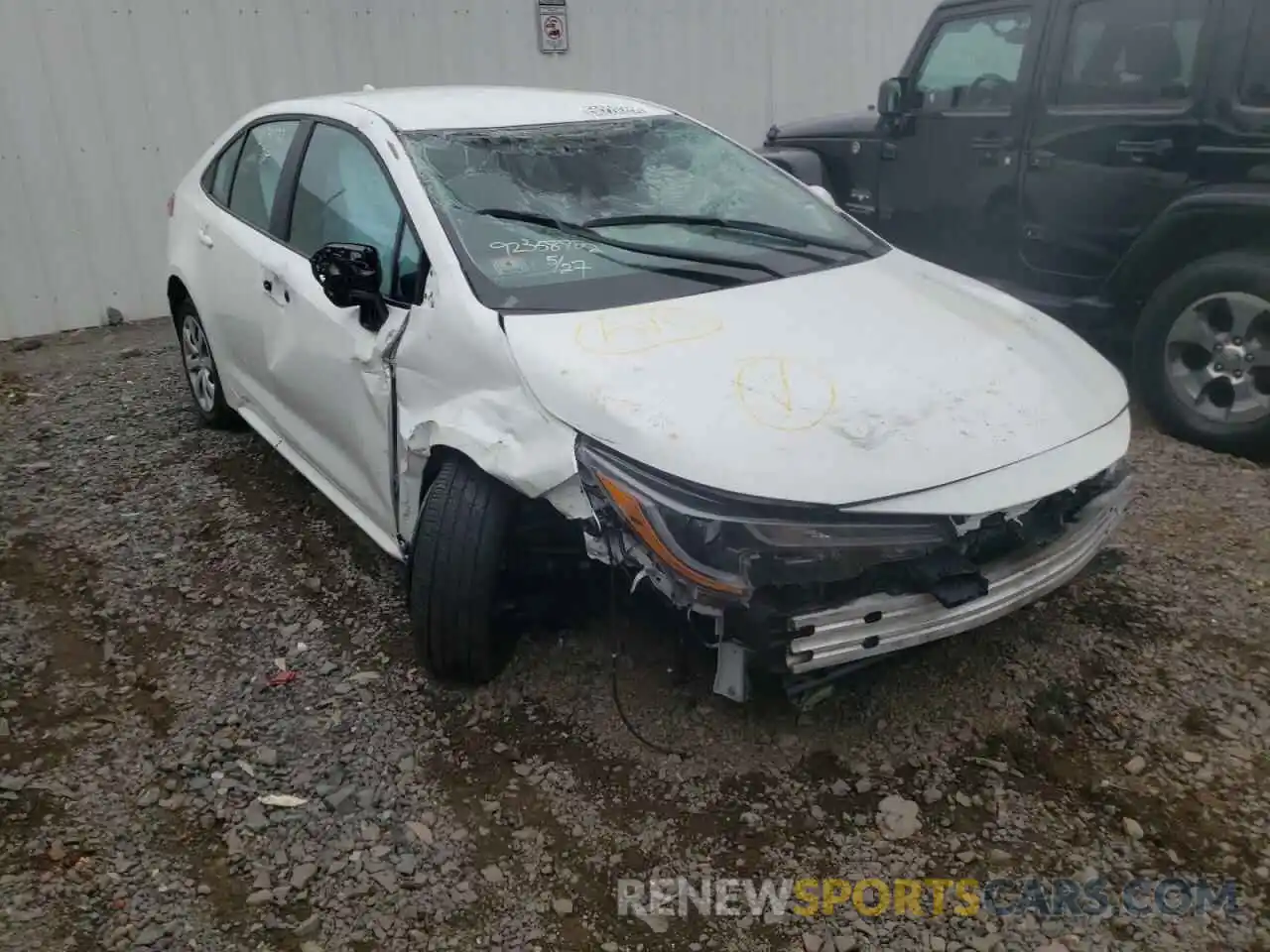 1 Photograph of a damaged car 5YFEPMAE3MP232848 TOYOTA COROLLA 2021