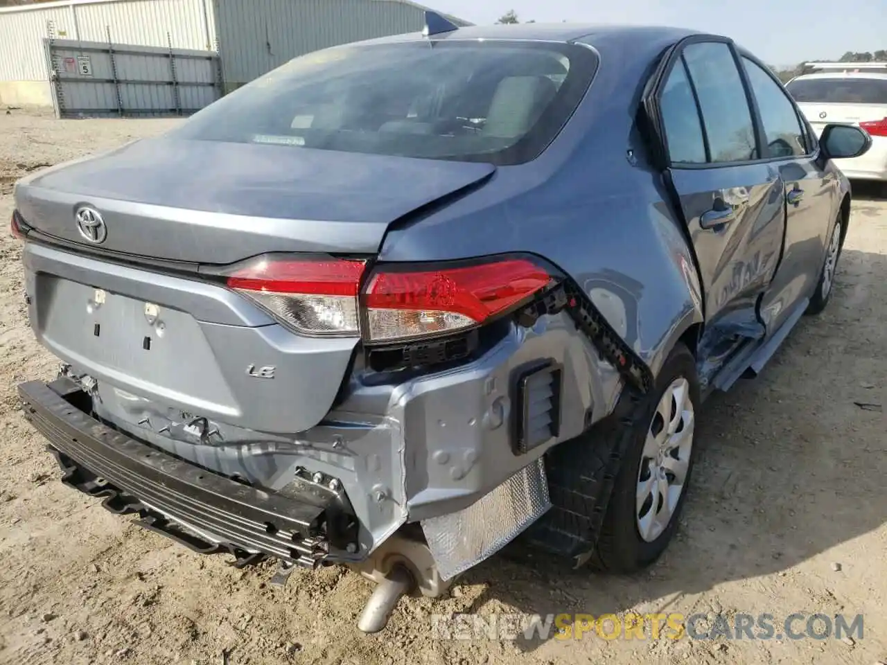 4 Photograph of a damaged car 5YFEPMAE3MP234020 TOYOTA COROLLA 2021