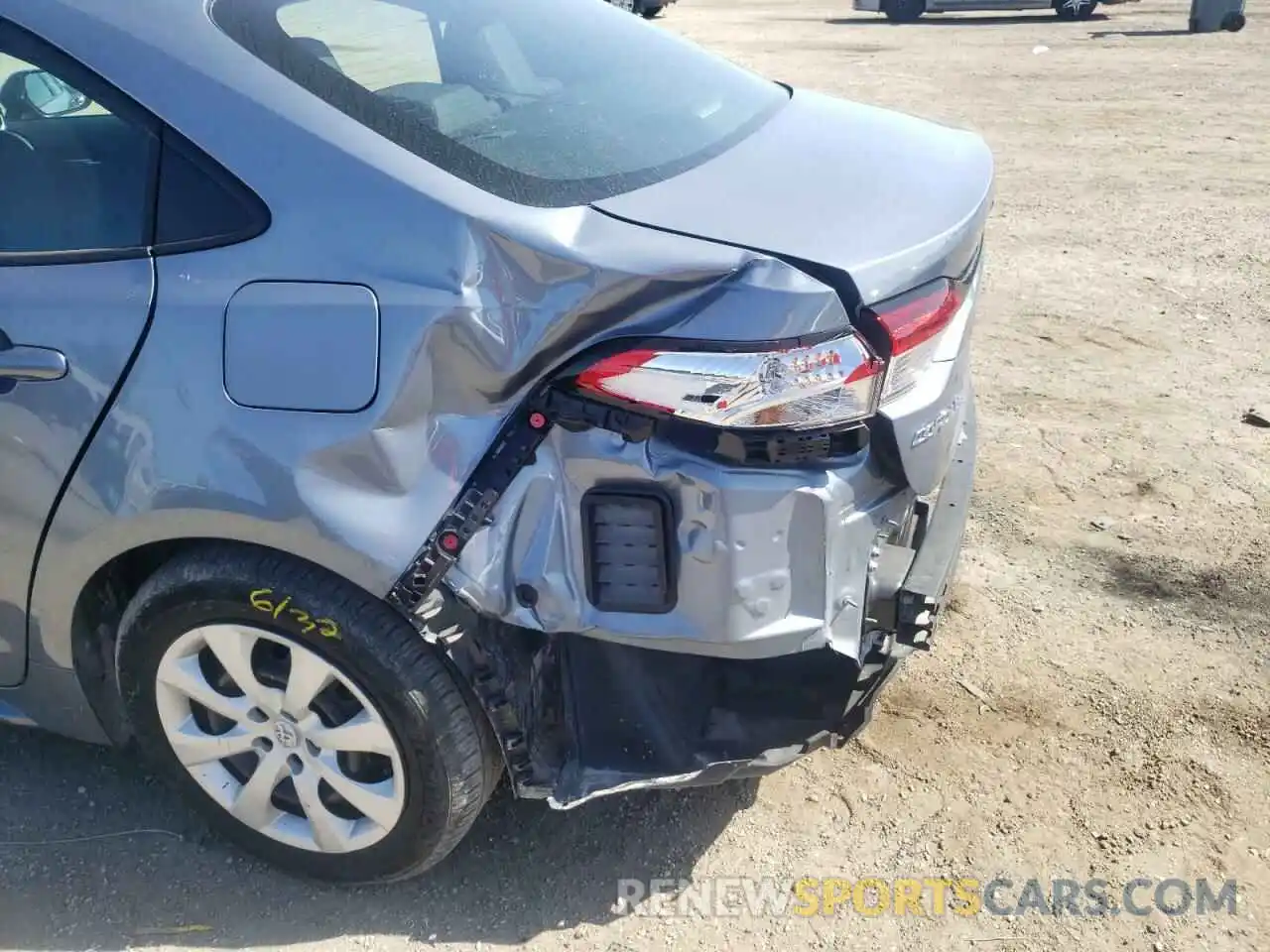 9 Photograph of a damaged car 5YFEPMAE3MP235684 TOYOTA COROLLA 2021