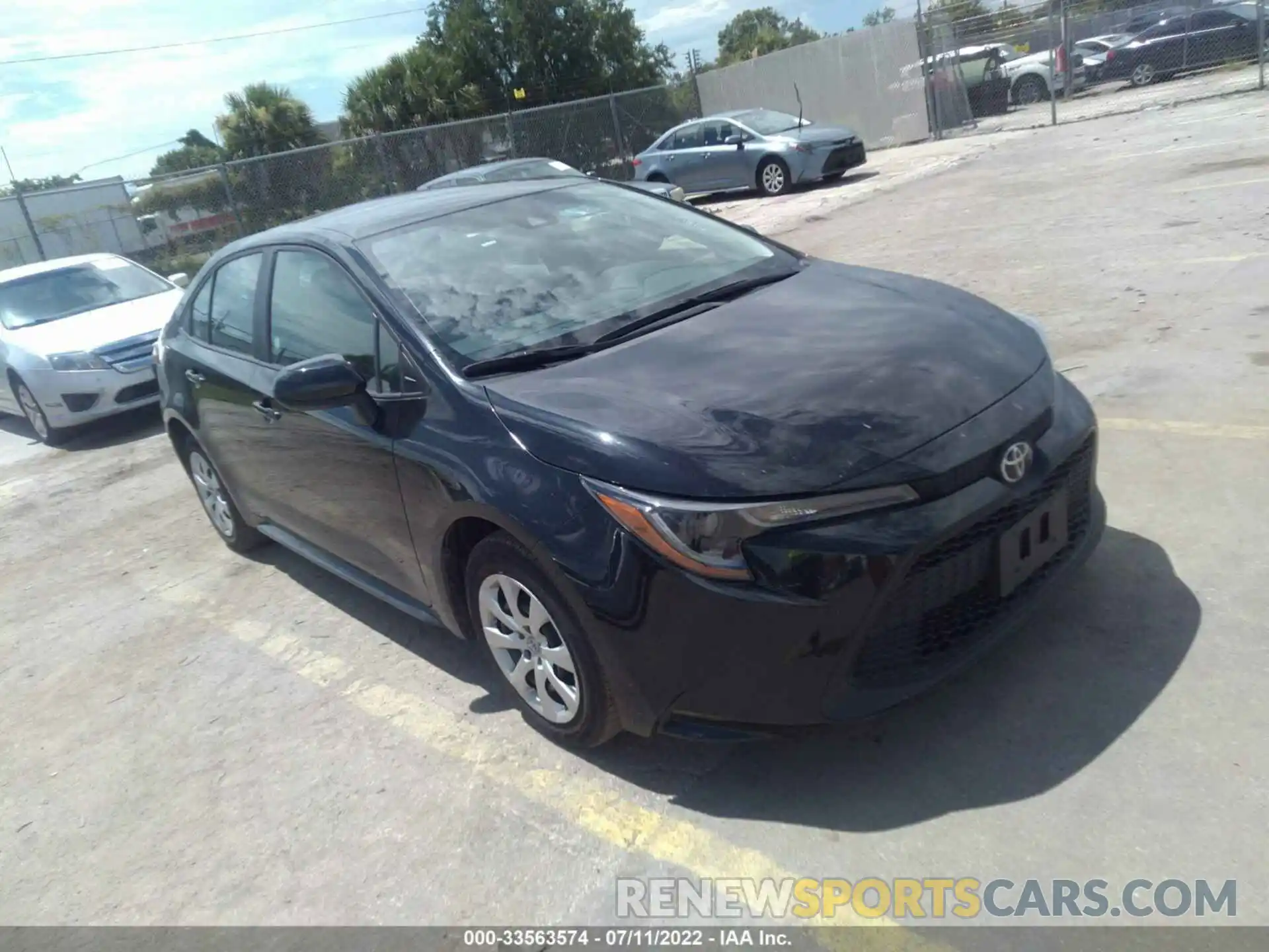 1 Photograph of a damaged car 5YFEPMAE3MP239041 TOYOTA COROLLA 2021