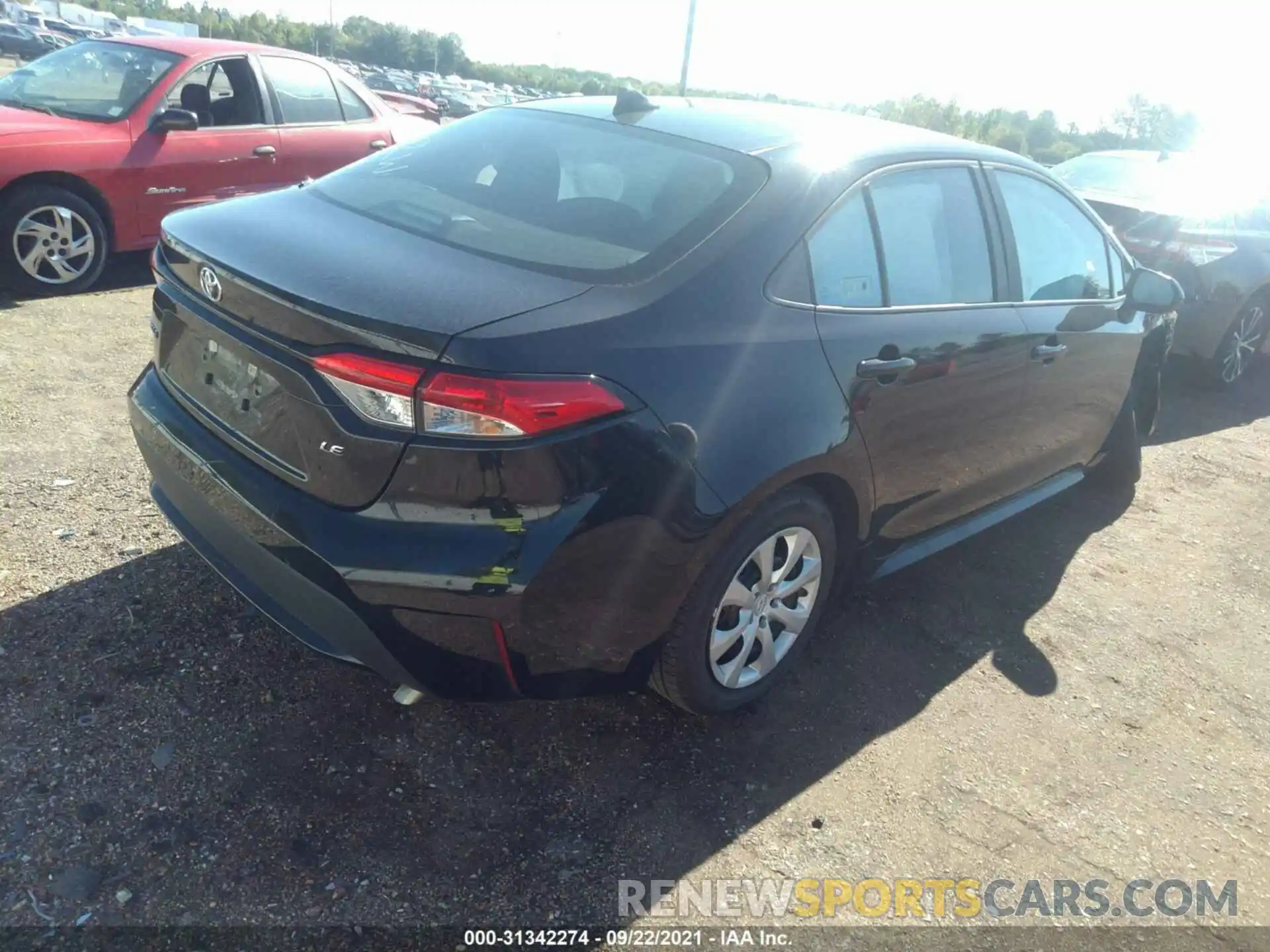 4 Photograph of a damaged car 5YFEPMAE3MP239217 TOYOTA COROLLA 2021