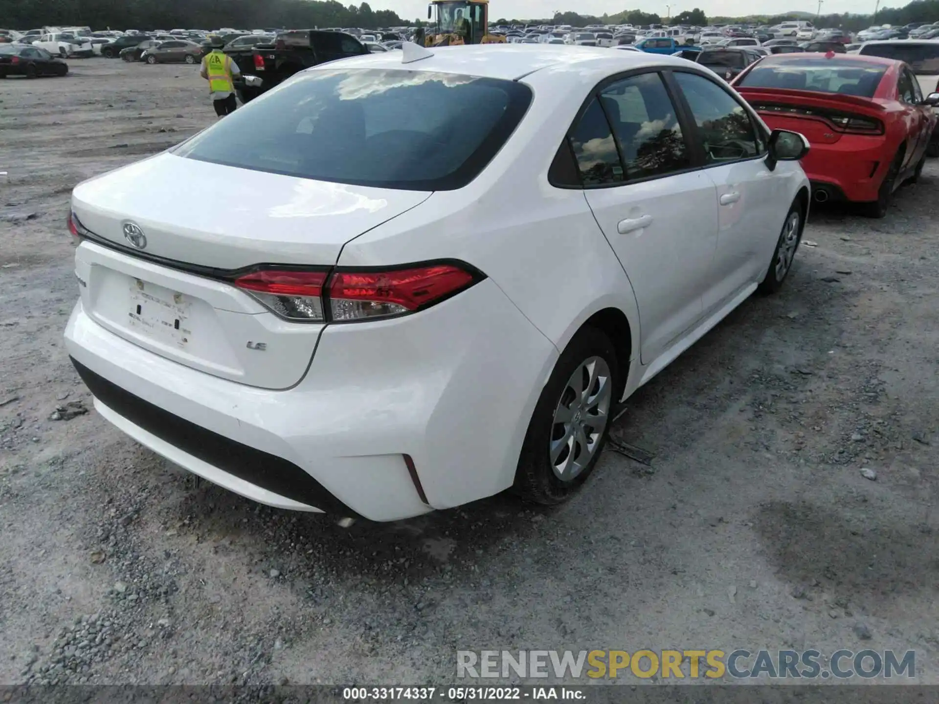 4 Photograph of a damaged car 5YFEPMAE3MP239783 TOYOTA COROLLA 2021